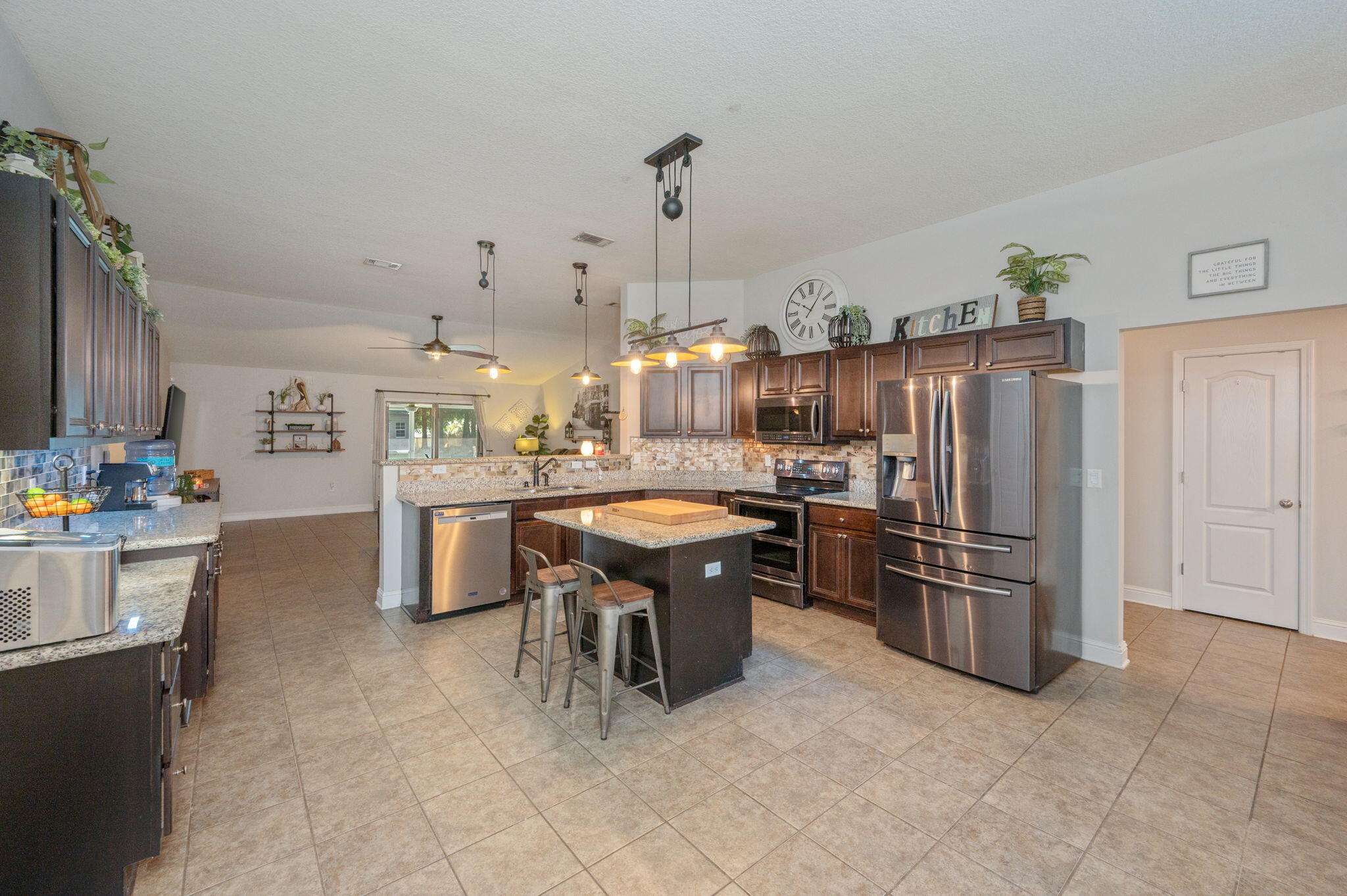 6277 Equine Drive