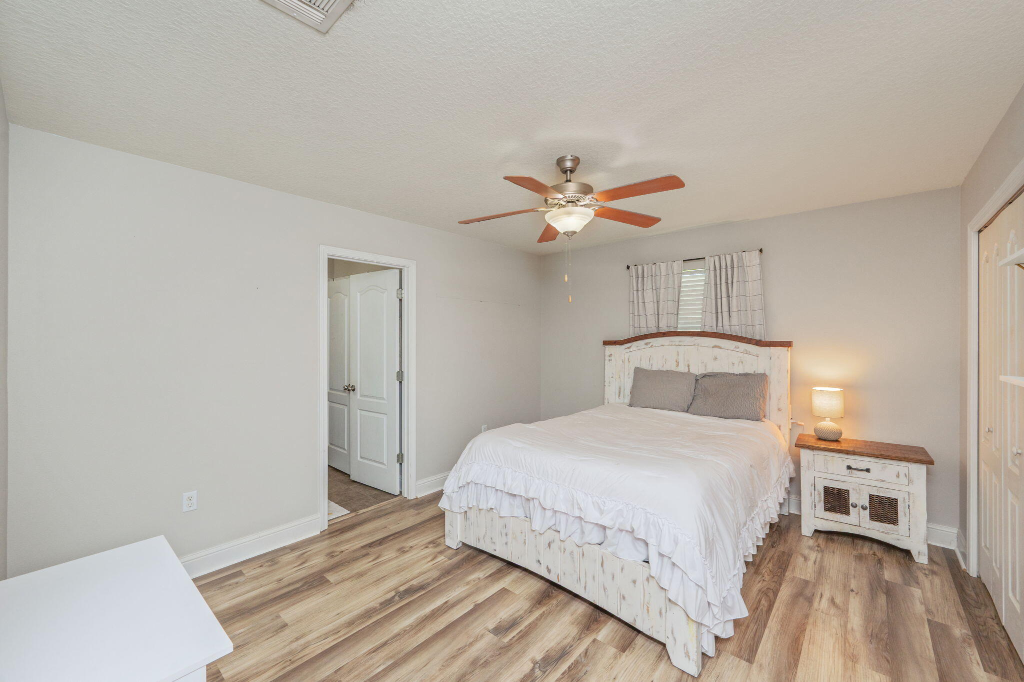 6277 Equine Drive