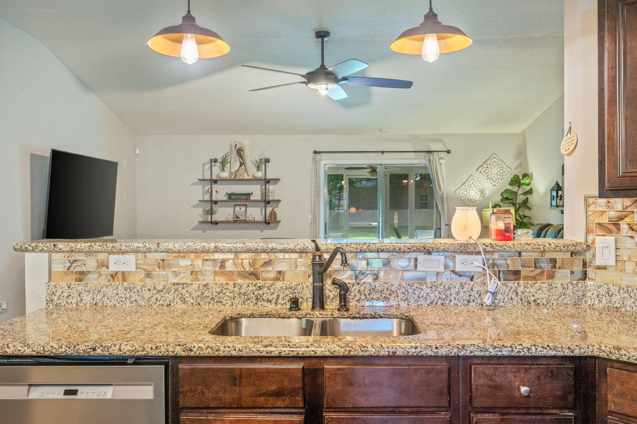 6277 Equine Drive