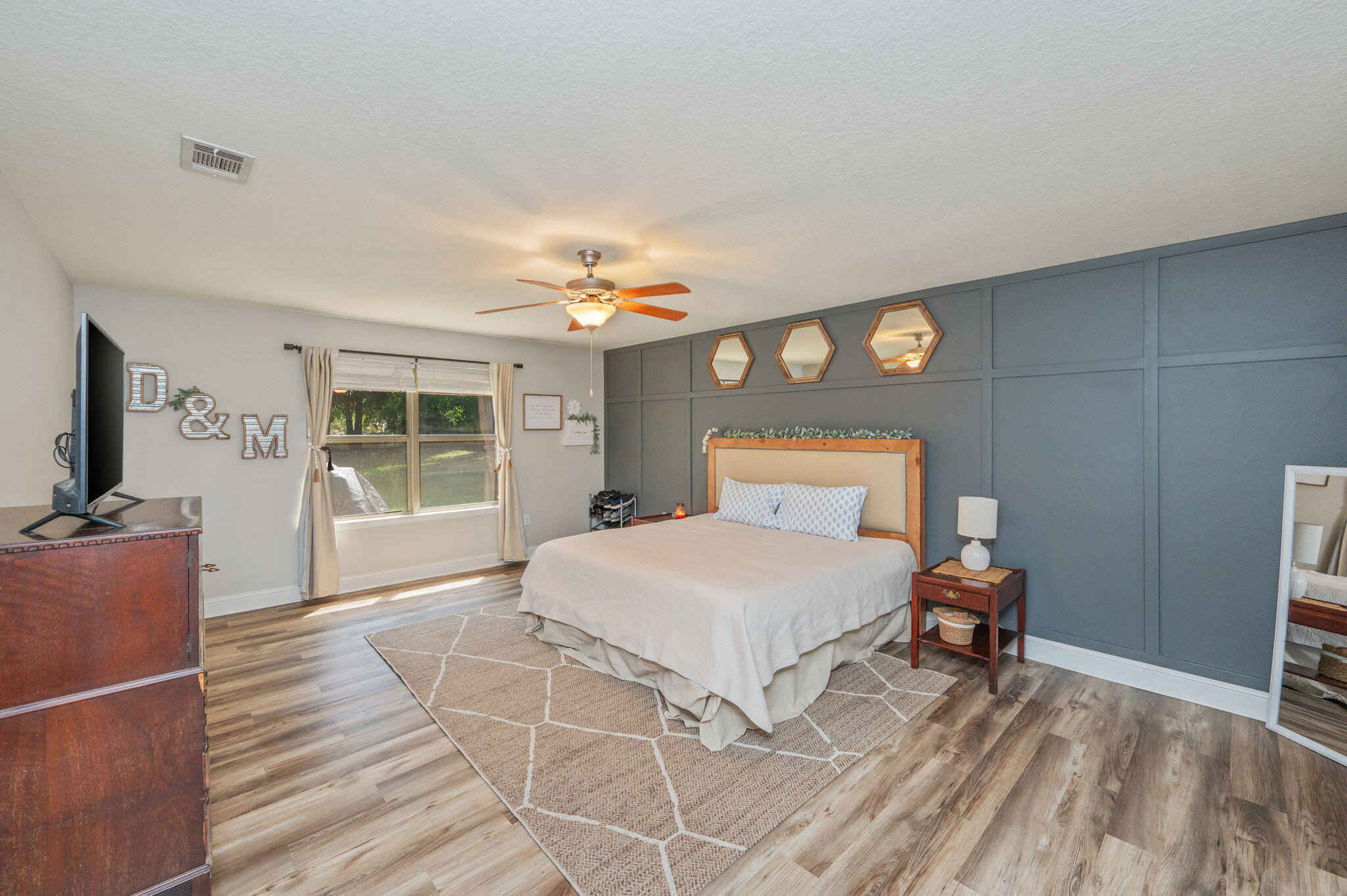 6277 Equine Drive