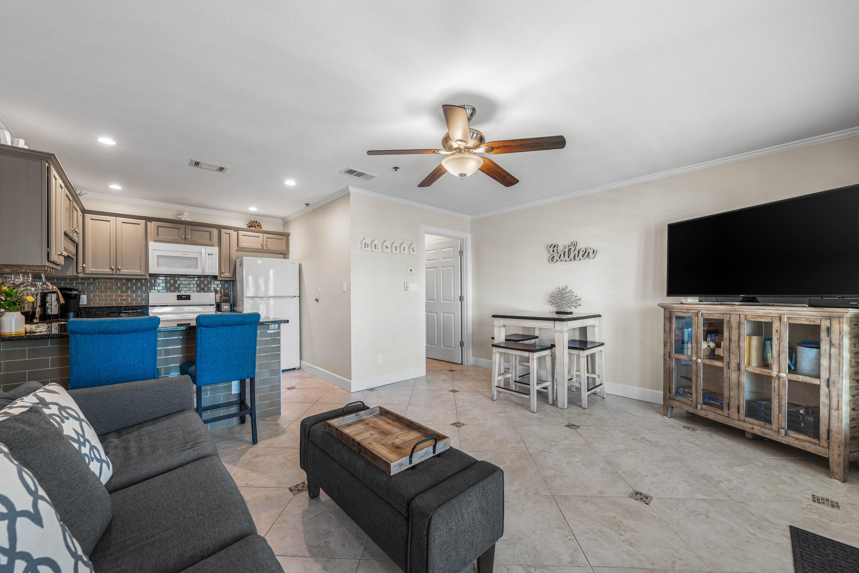3191 Scenic Highway 98, Unit 214