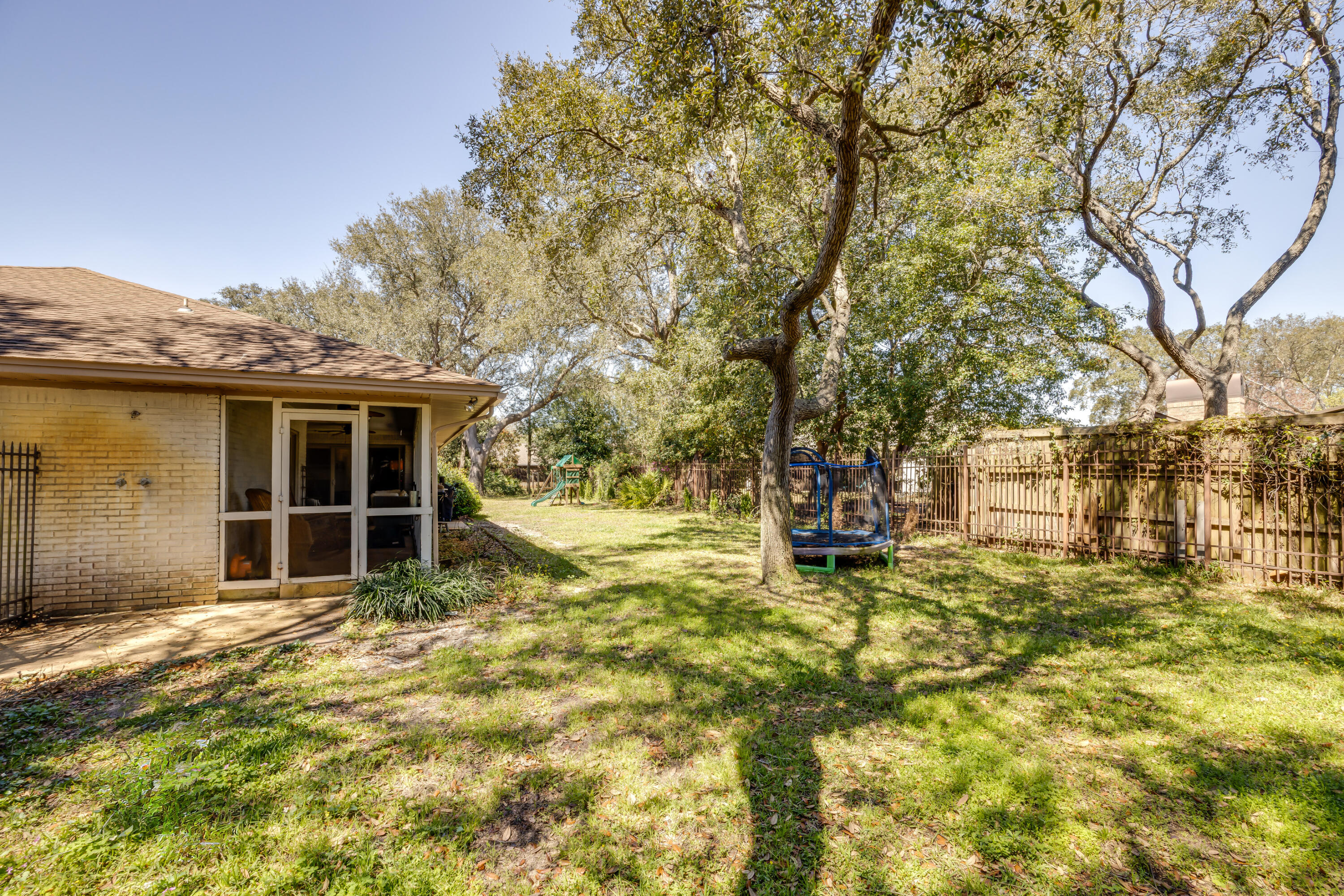 5 Cahaba Court