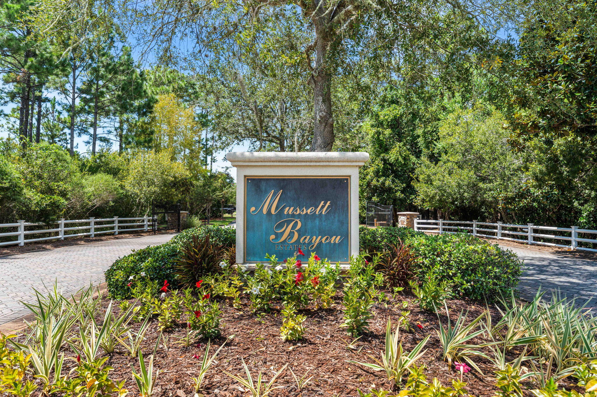 183 Mussett Bayou Court