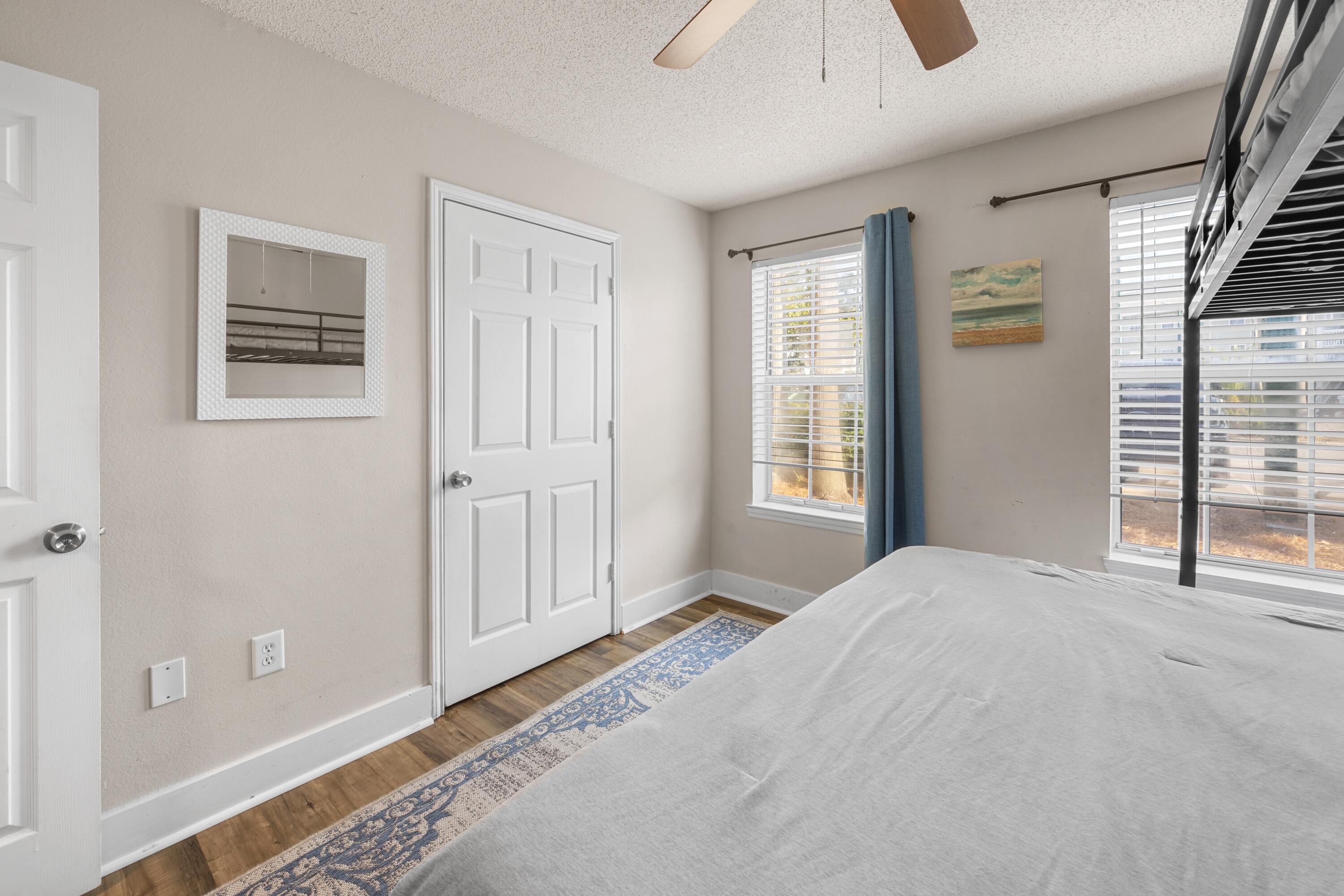4009 Dancing Cloud Court 25
