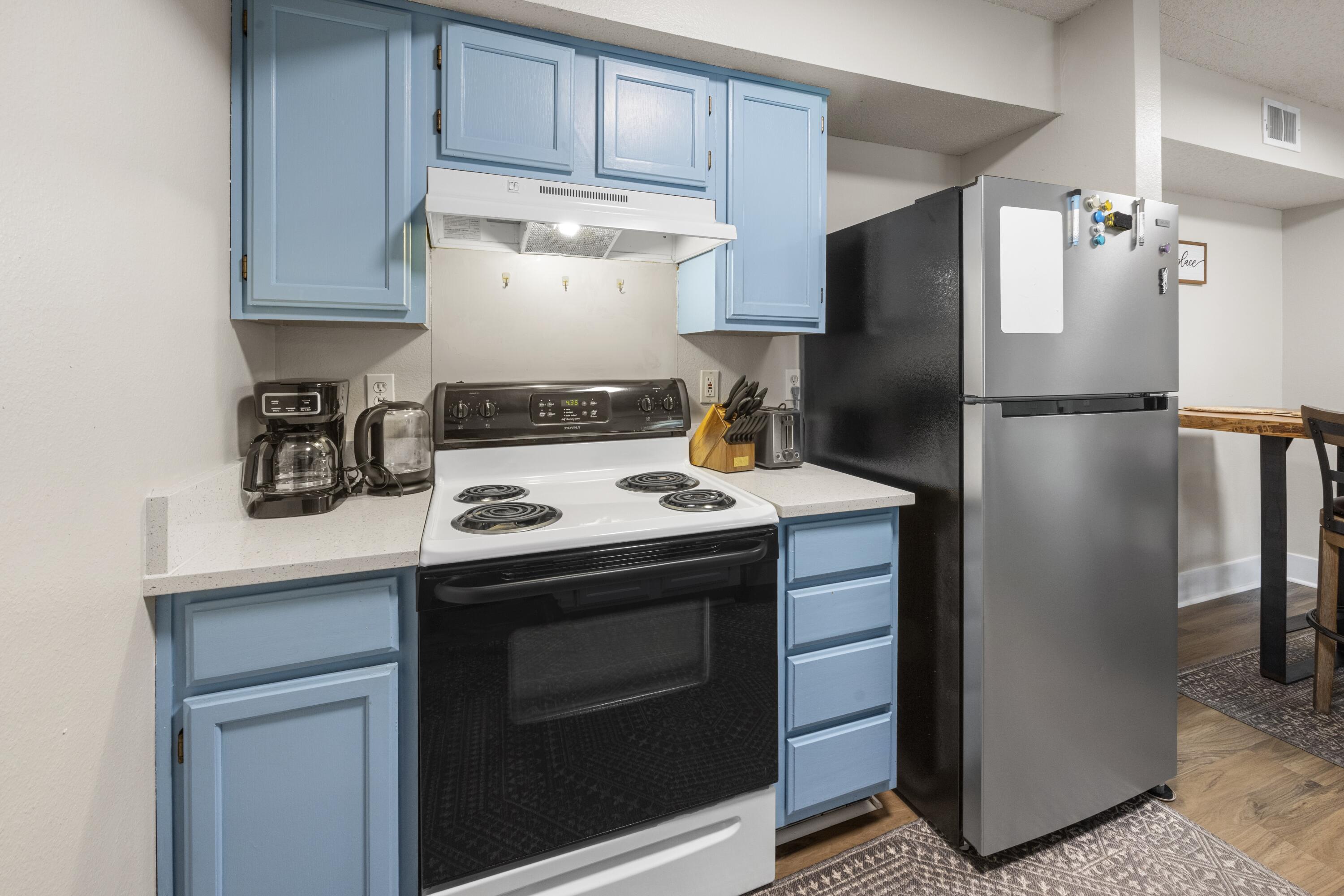 4009 Dancing Cloud Court 25