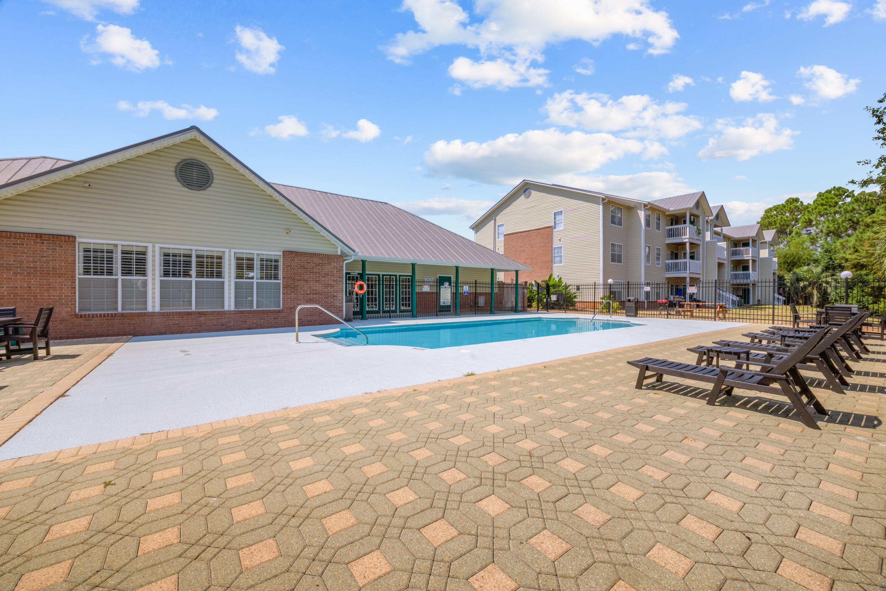 4009 Dancing Cloud Court 25