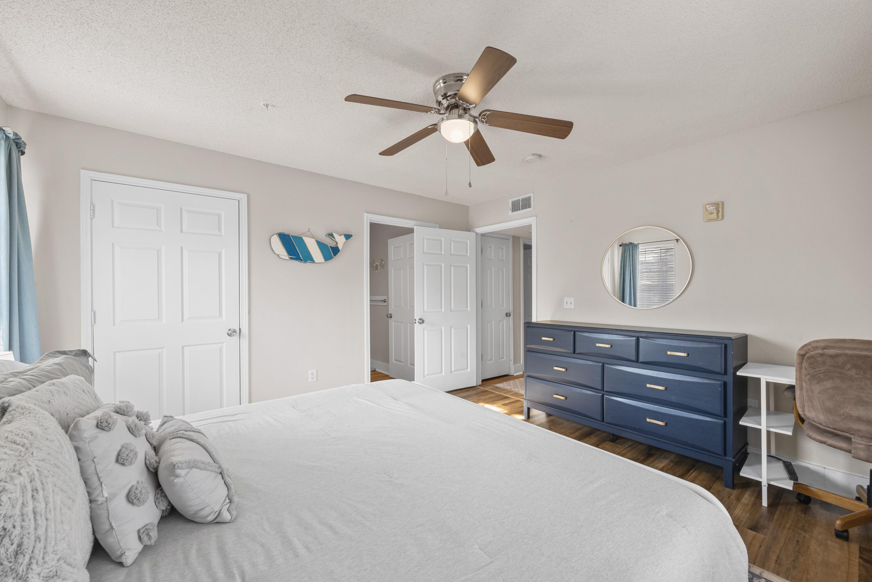 4009 Dancing Cloud Court 25