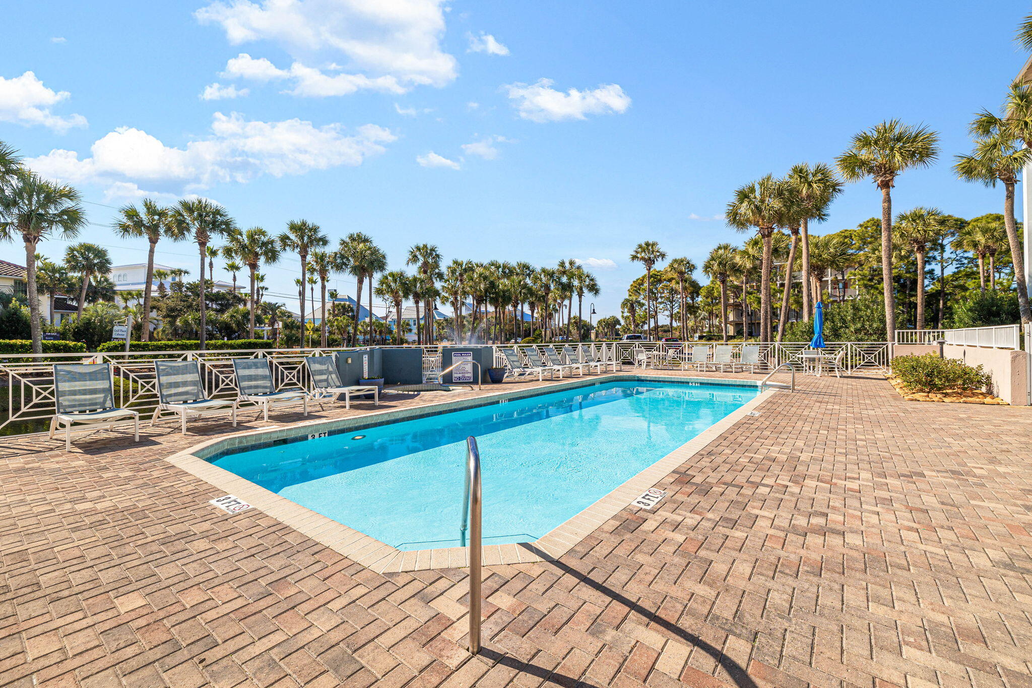 19 Town Center Loop, Unit 2B