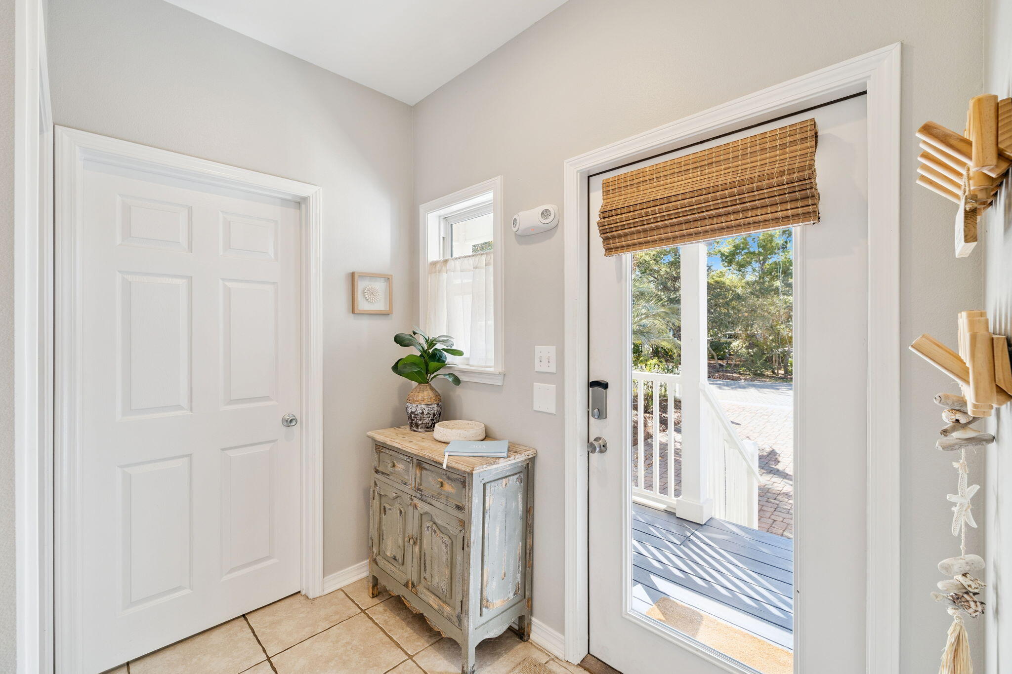 328 Hidden Lake Way