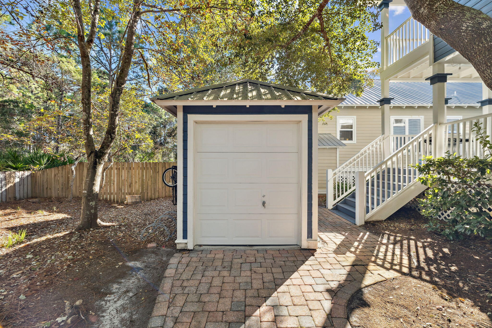 328 Hidden Lake Way