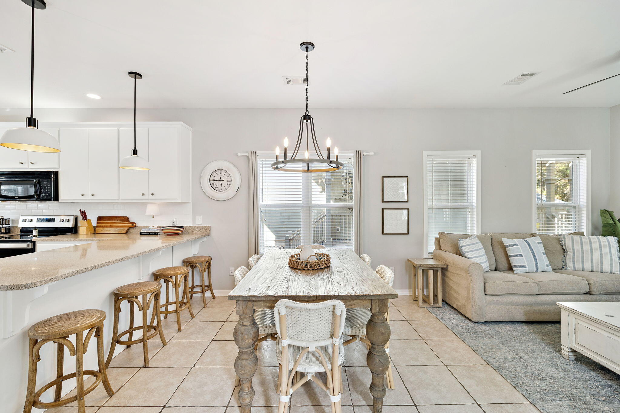 328 Hidden Lake Way