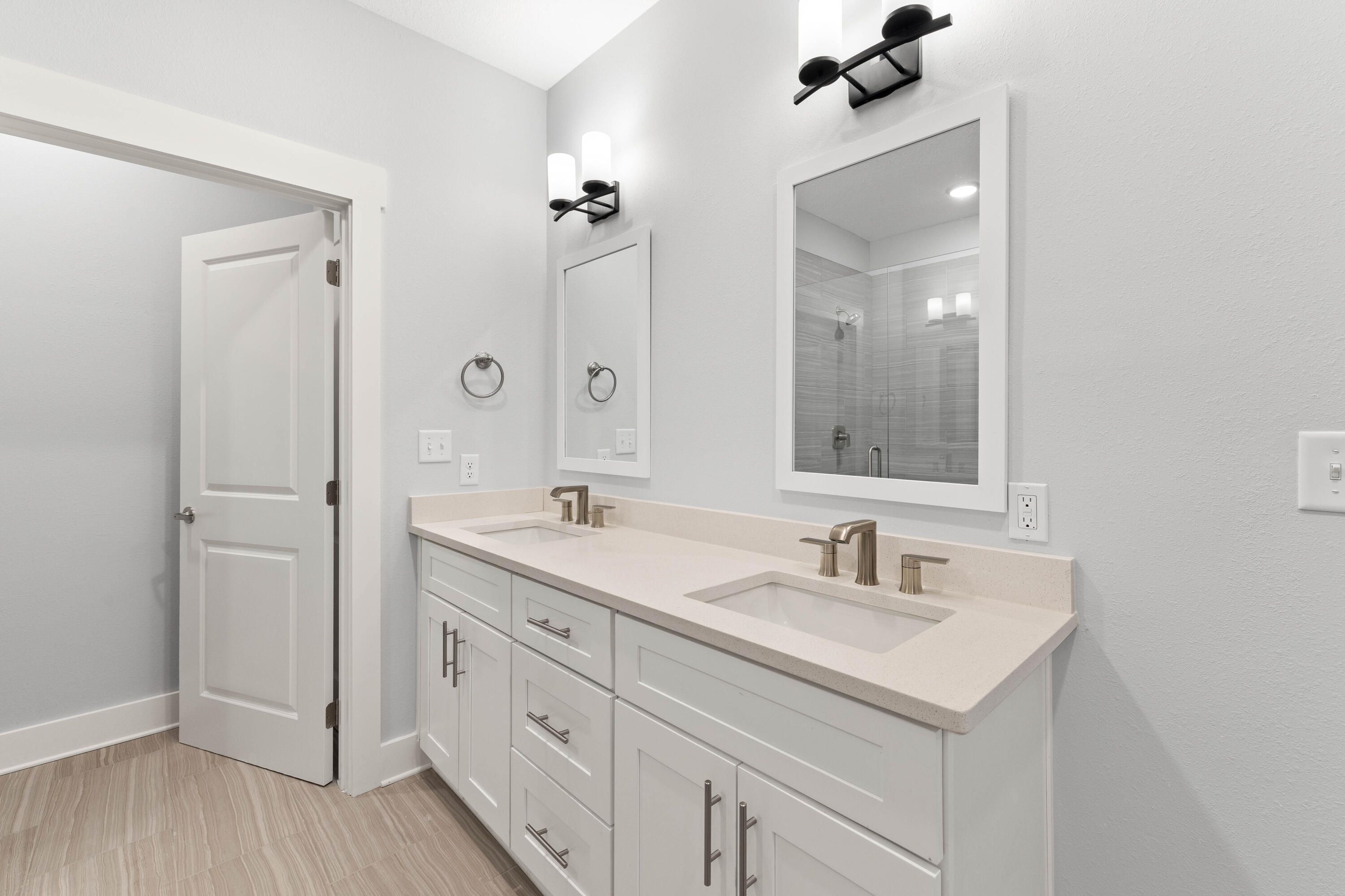 100 Beach Drive Unit 7