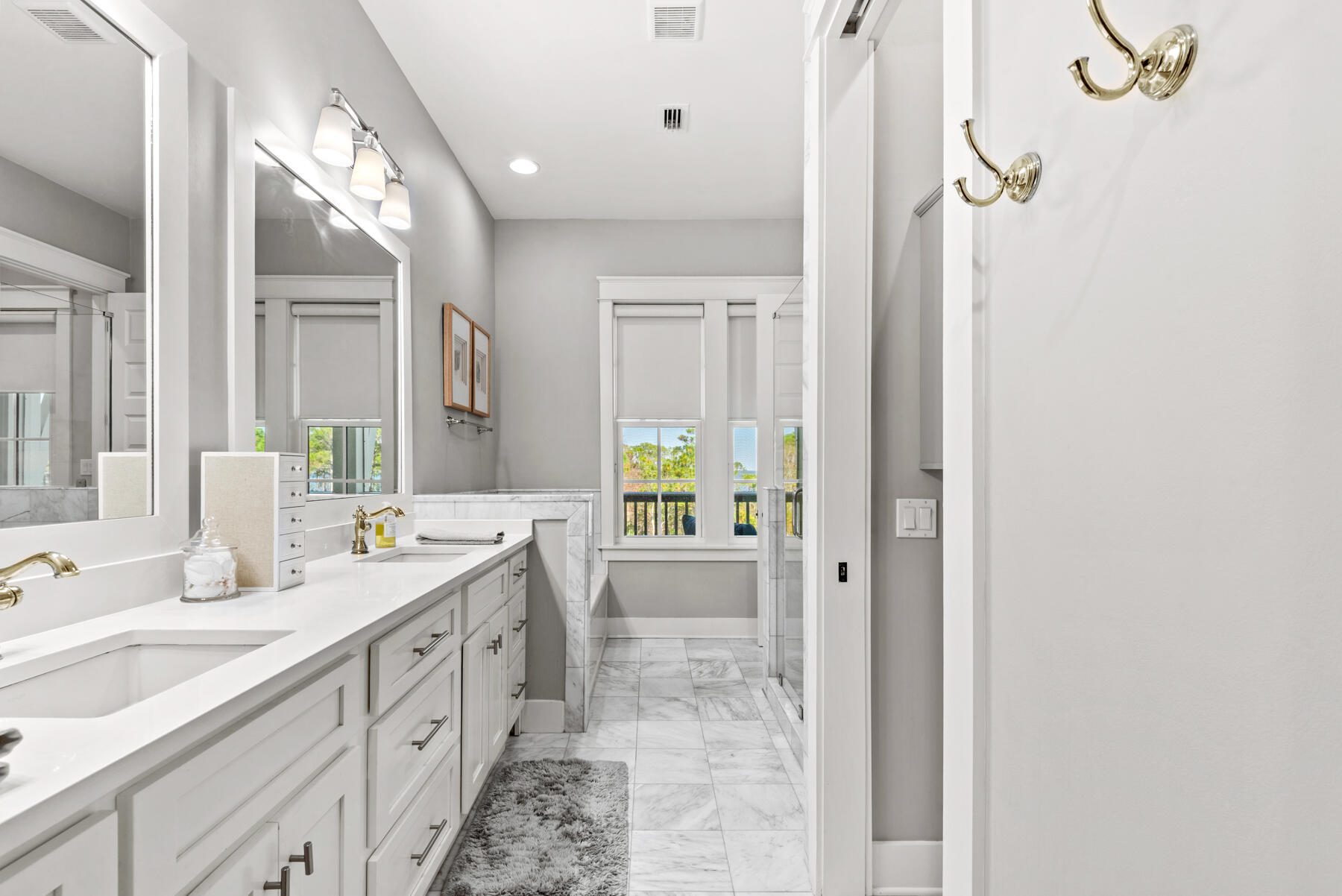 4355 Bahia Lane