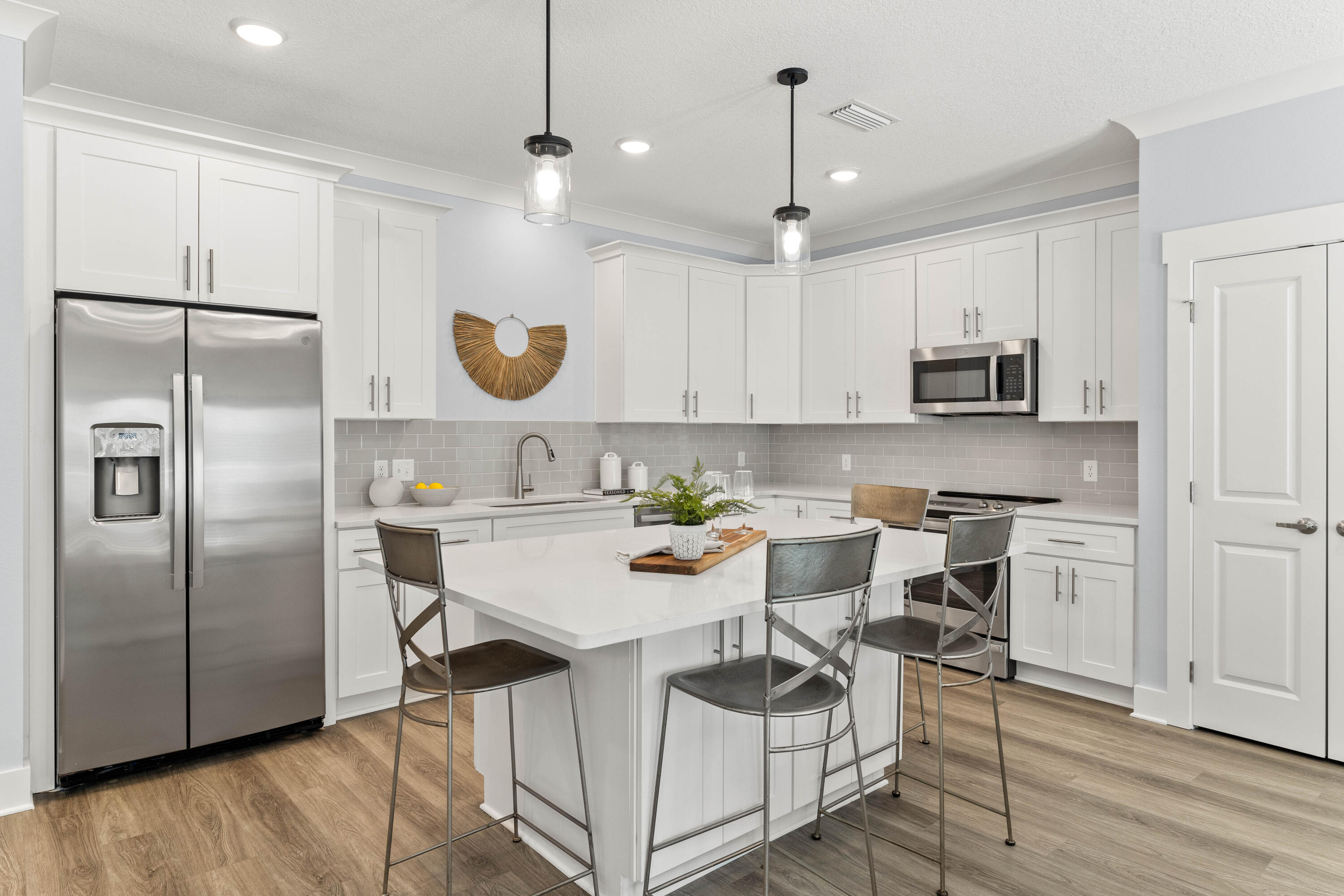 100 Beach Drive Unit 7