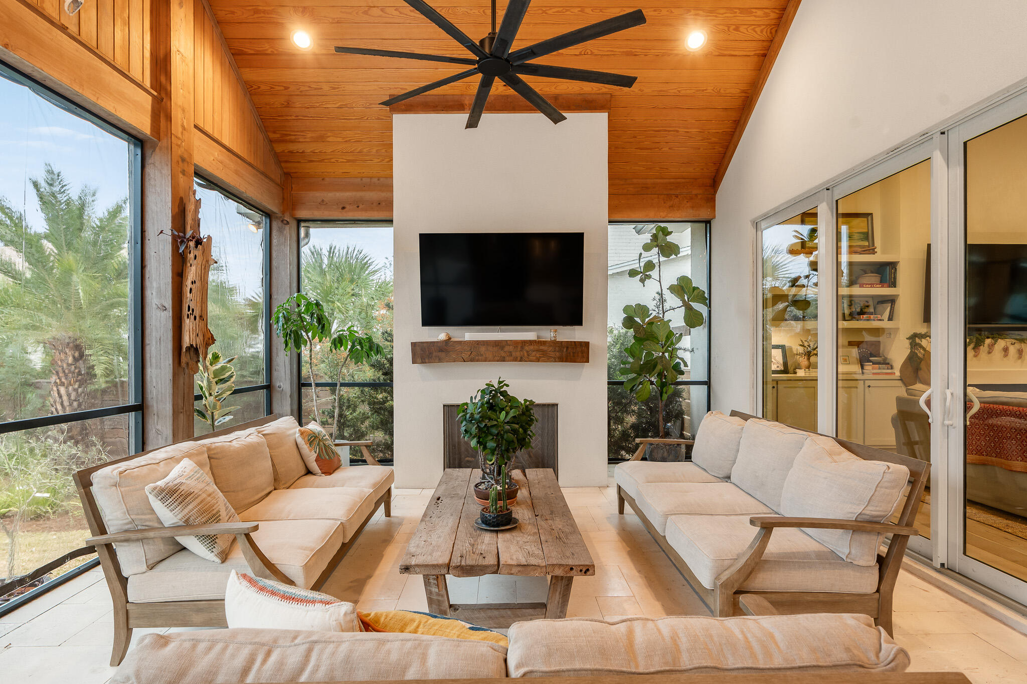 80 W Blue Coral Drive