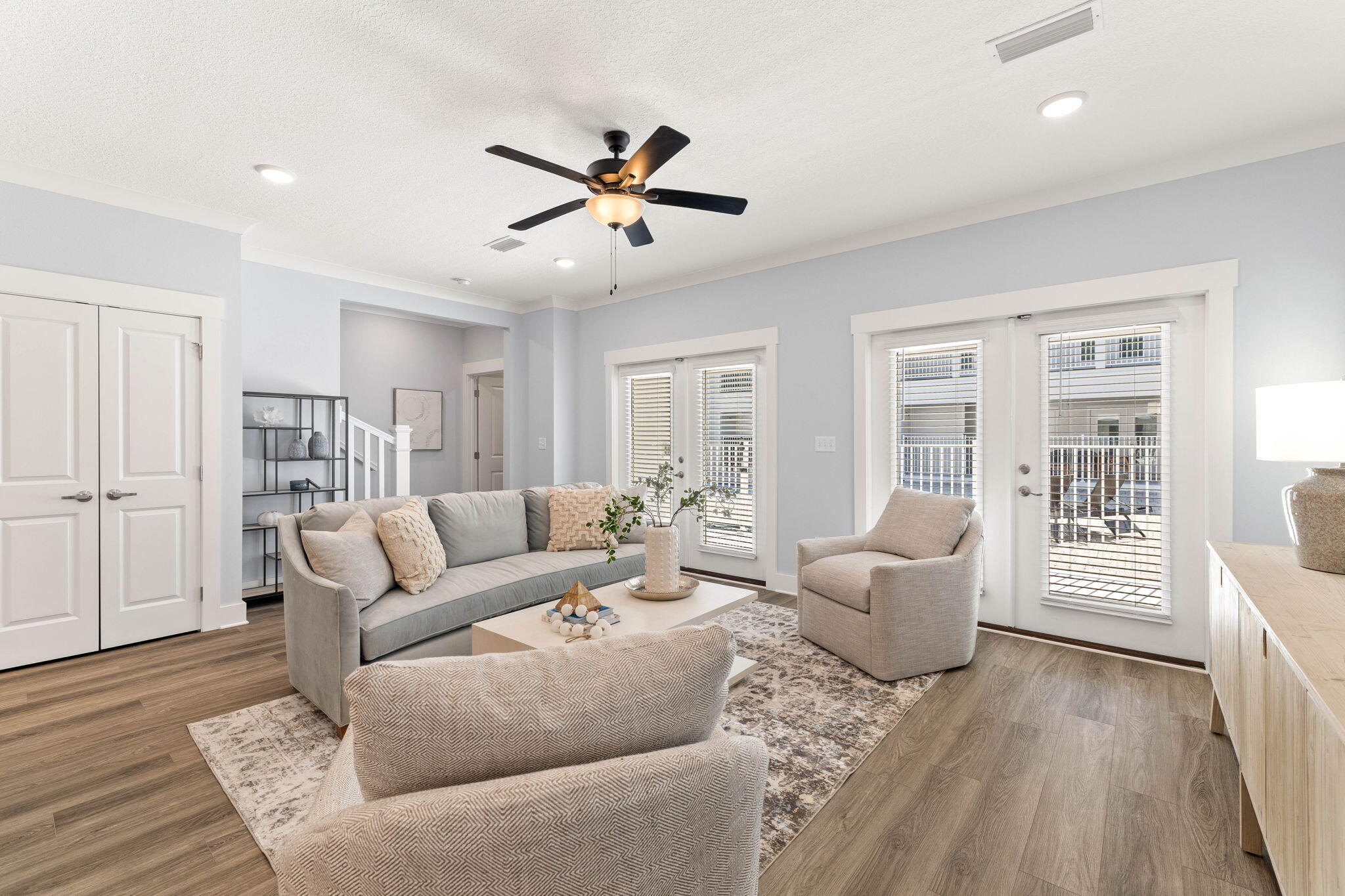 100 Beach Drive 7 & 9