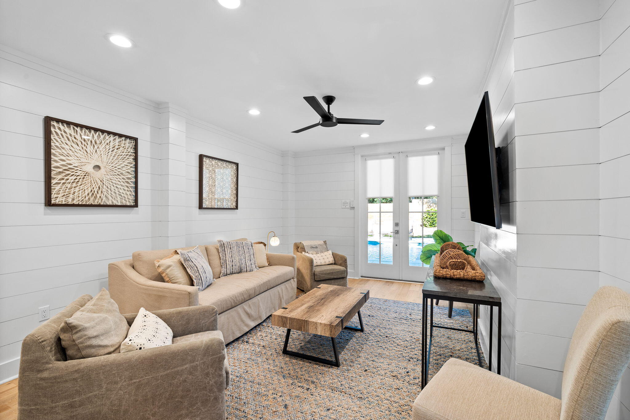 6312 W County Hwy 30A