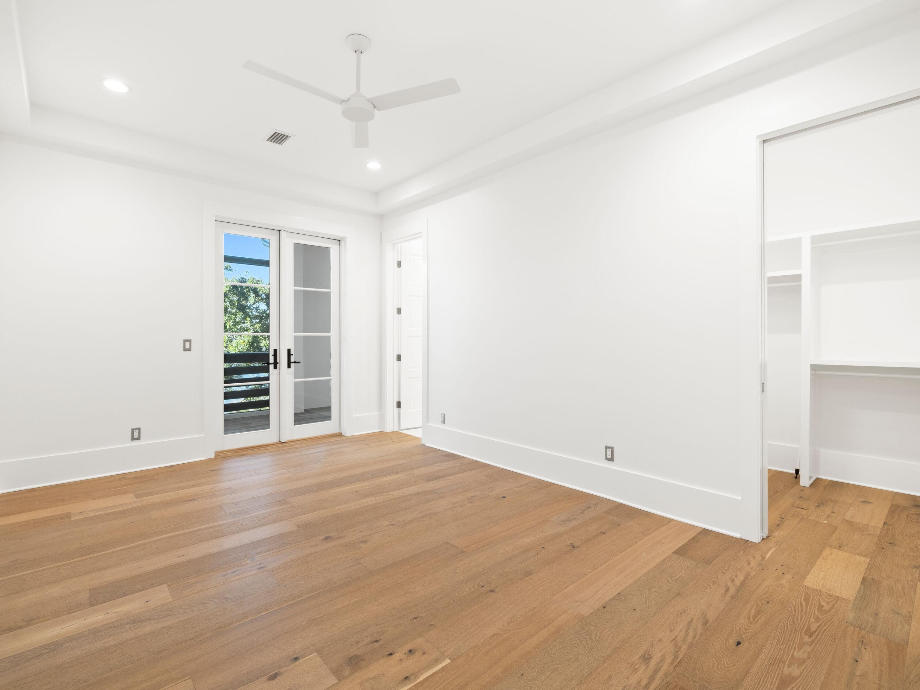 59 Arboleda Drive