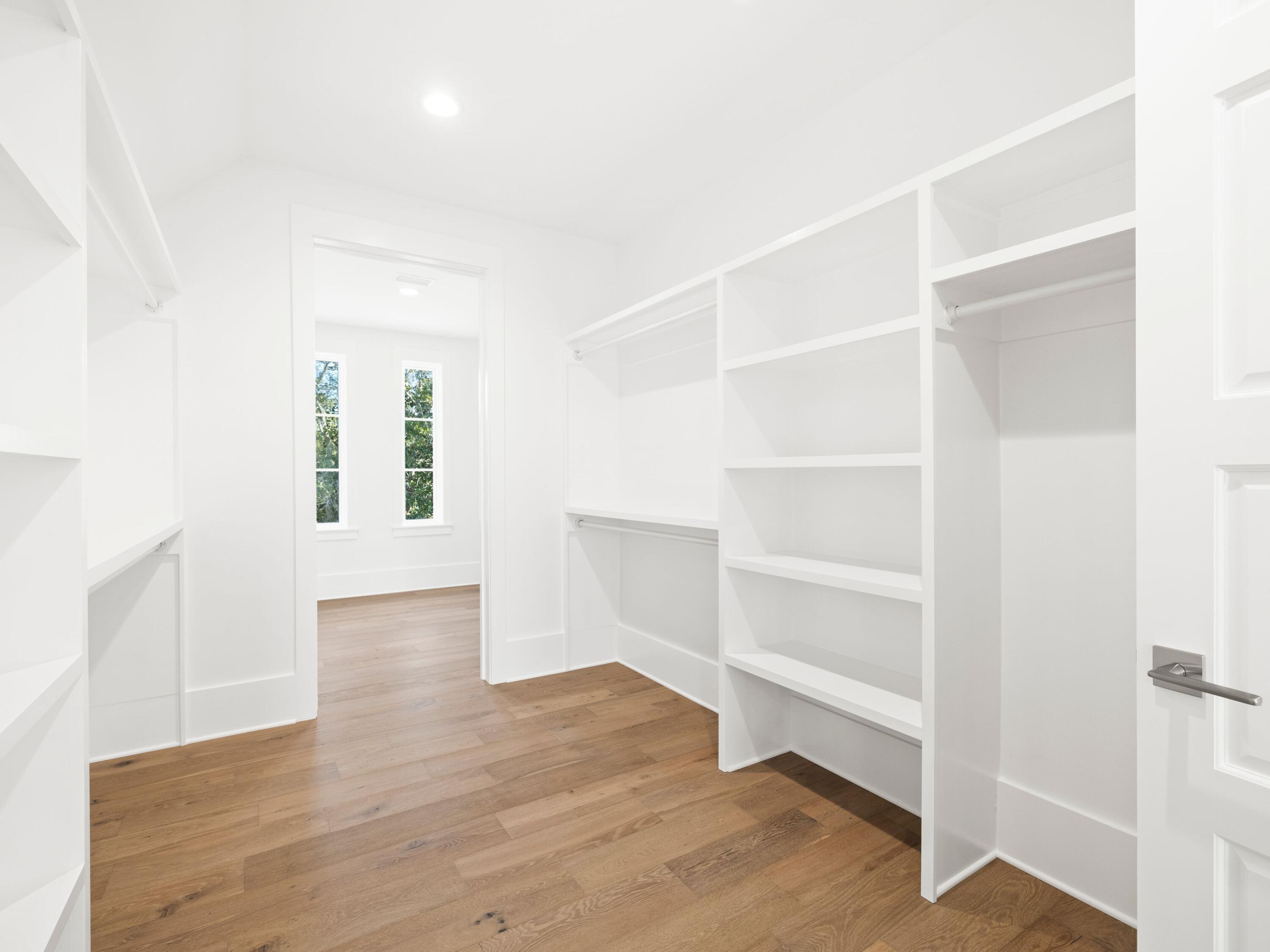 59 Arboleda Drive