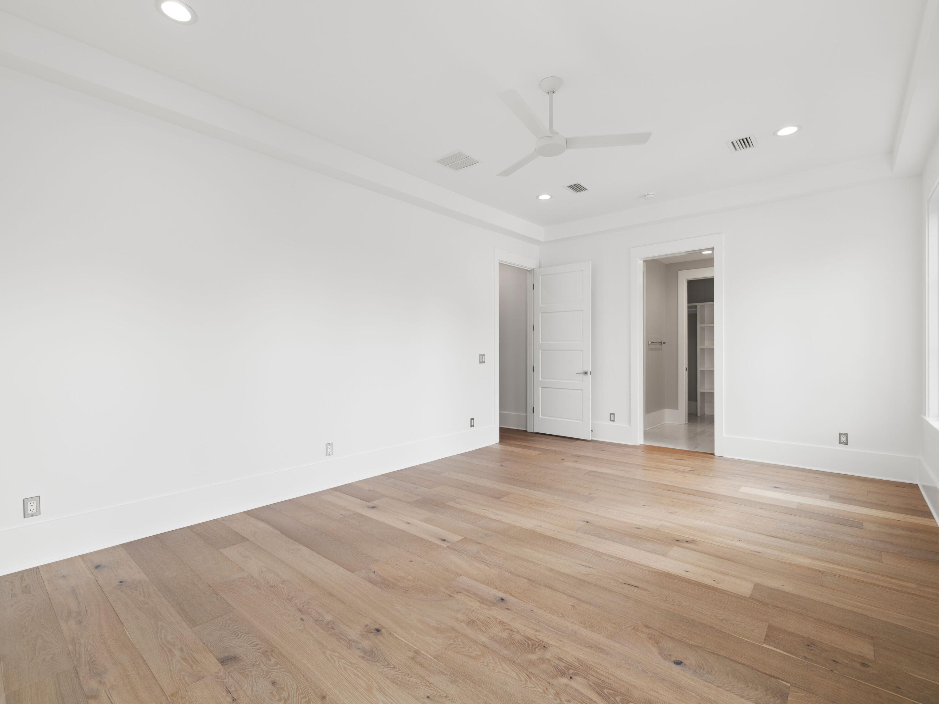 59 Arboleda Drive