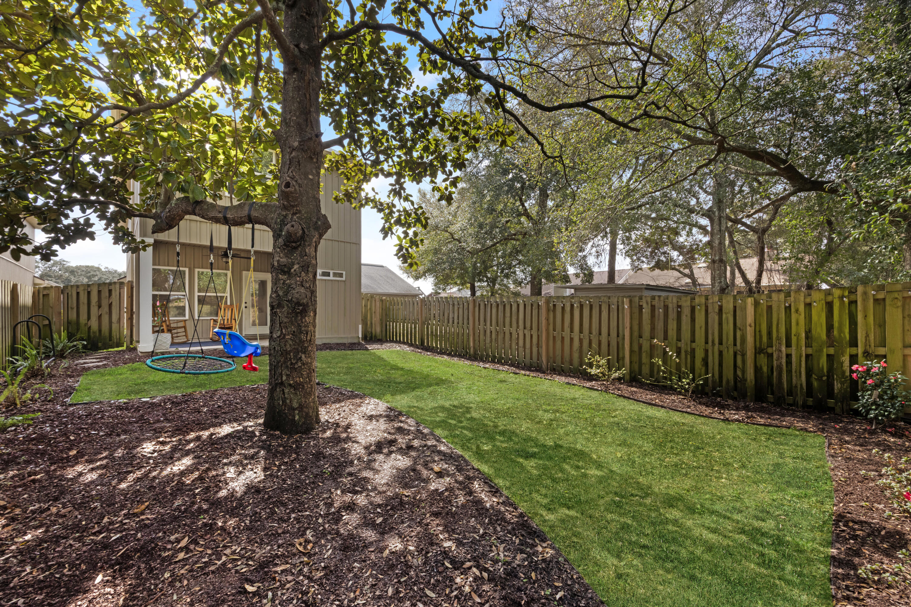 61A 9th Avenue