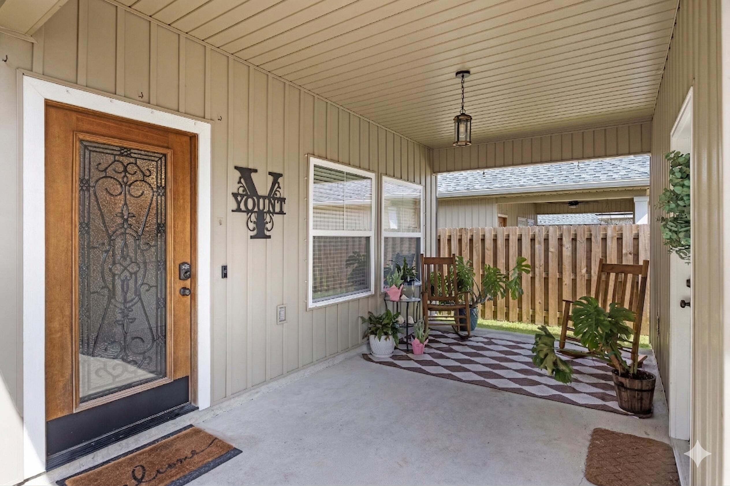 61A 9th Avenue
