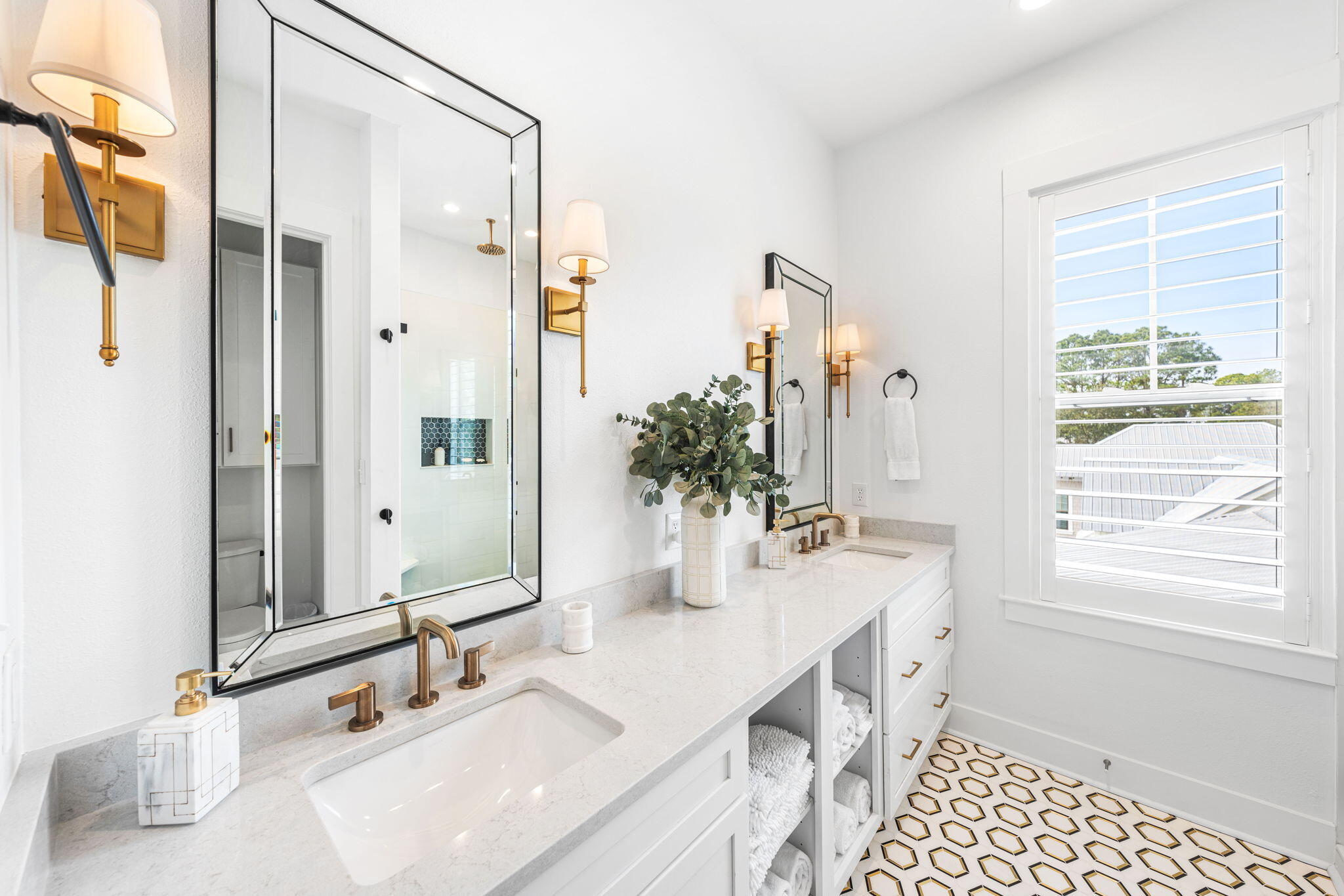 37 Eastern Lake Court