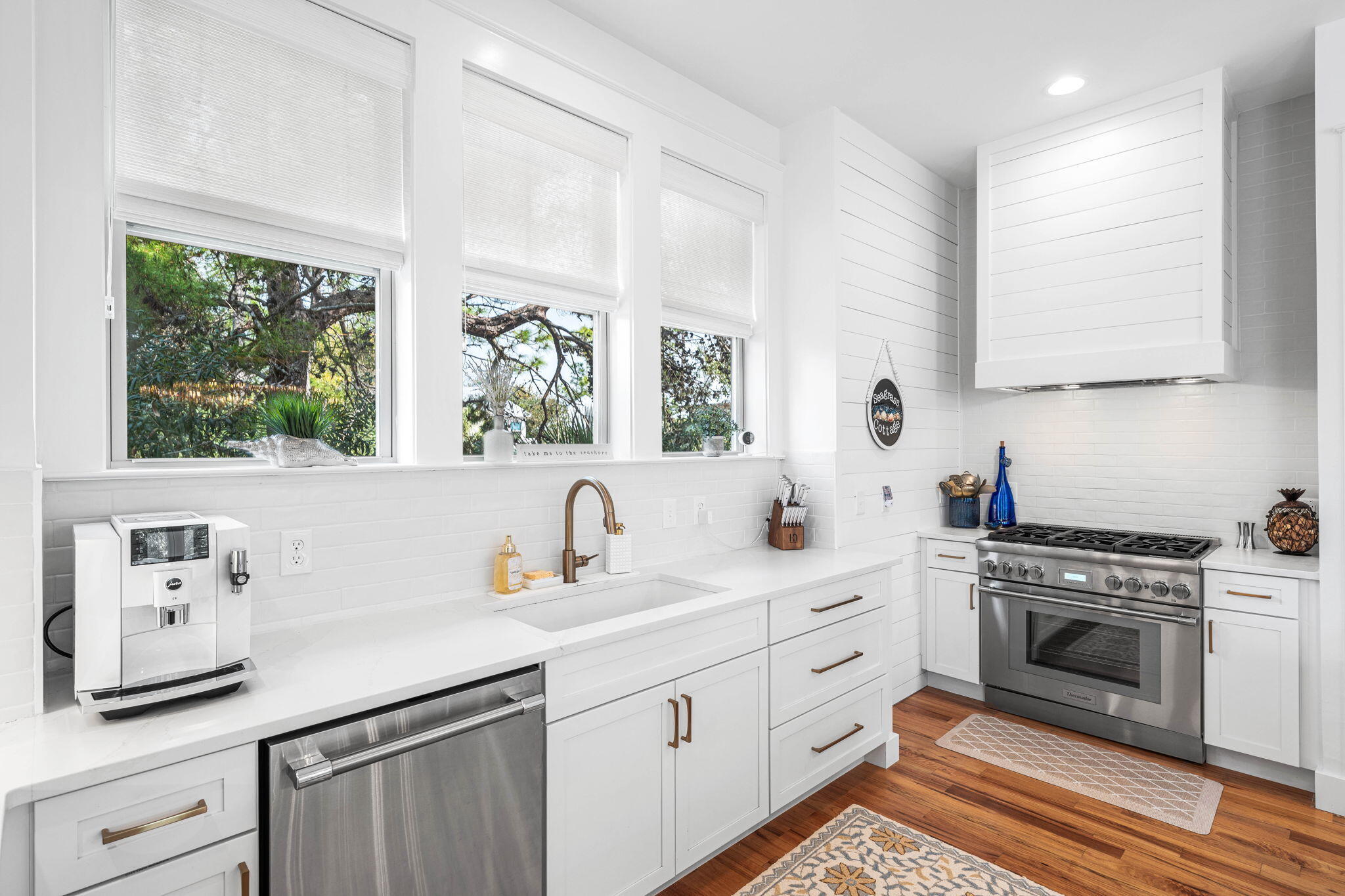 37 Eastern Lake Court