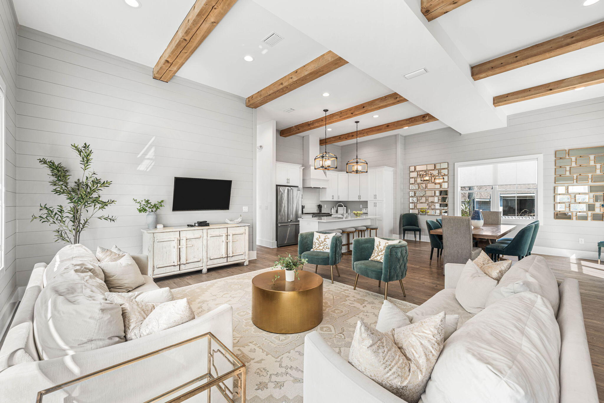 35 Cote D'Azur Drive