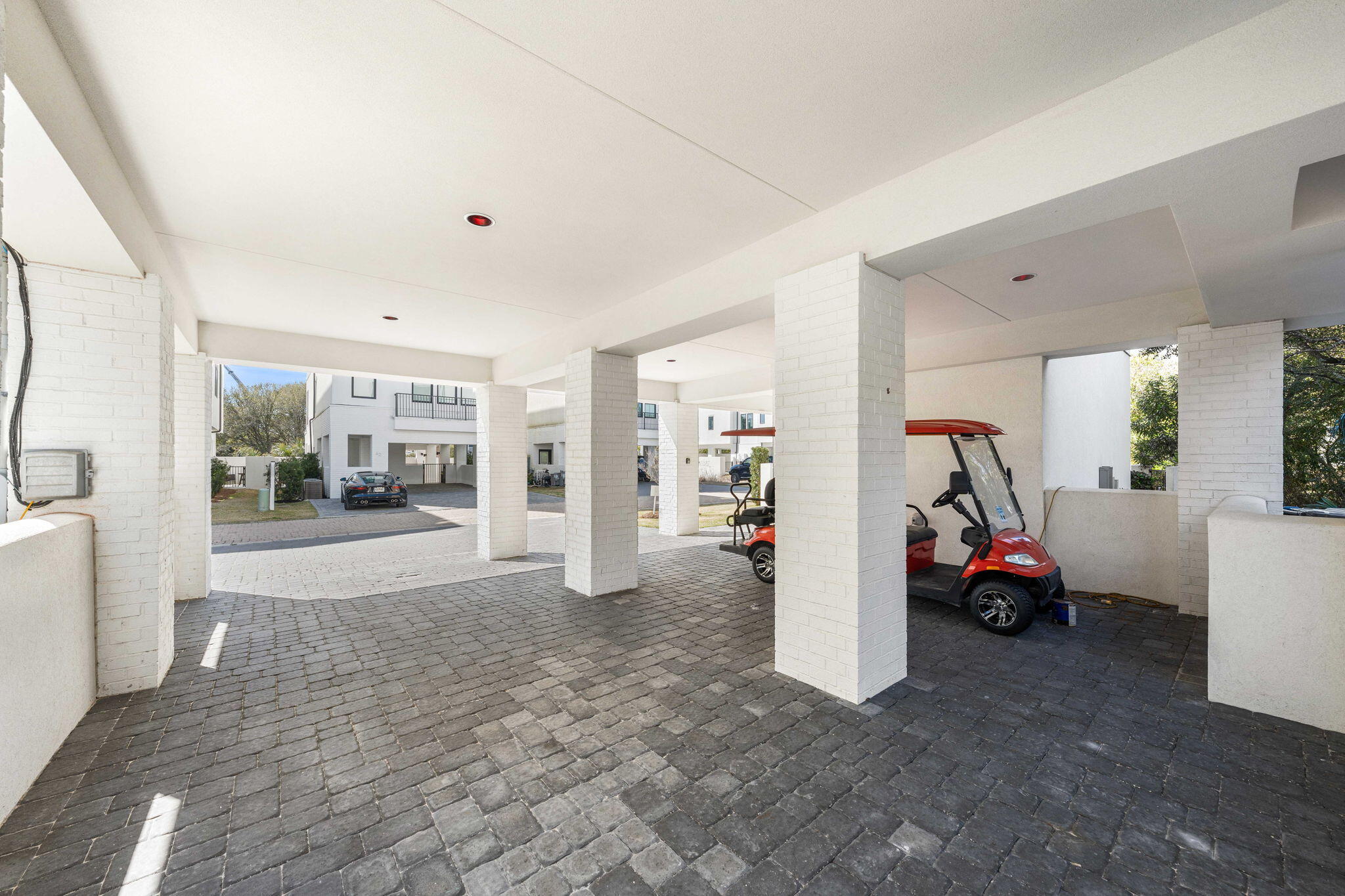 35 Cote D'Azur Drive