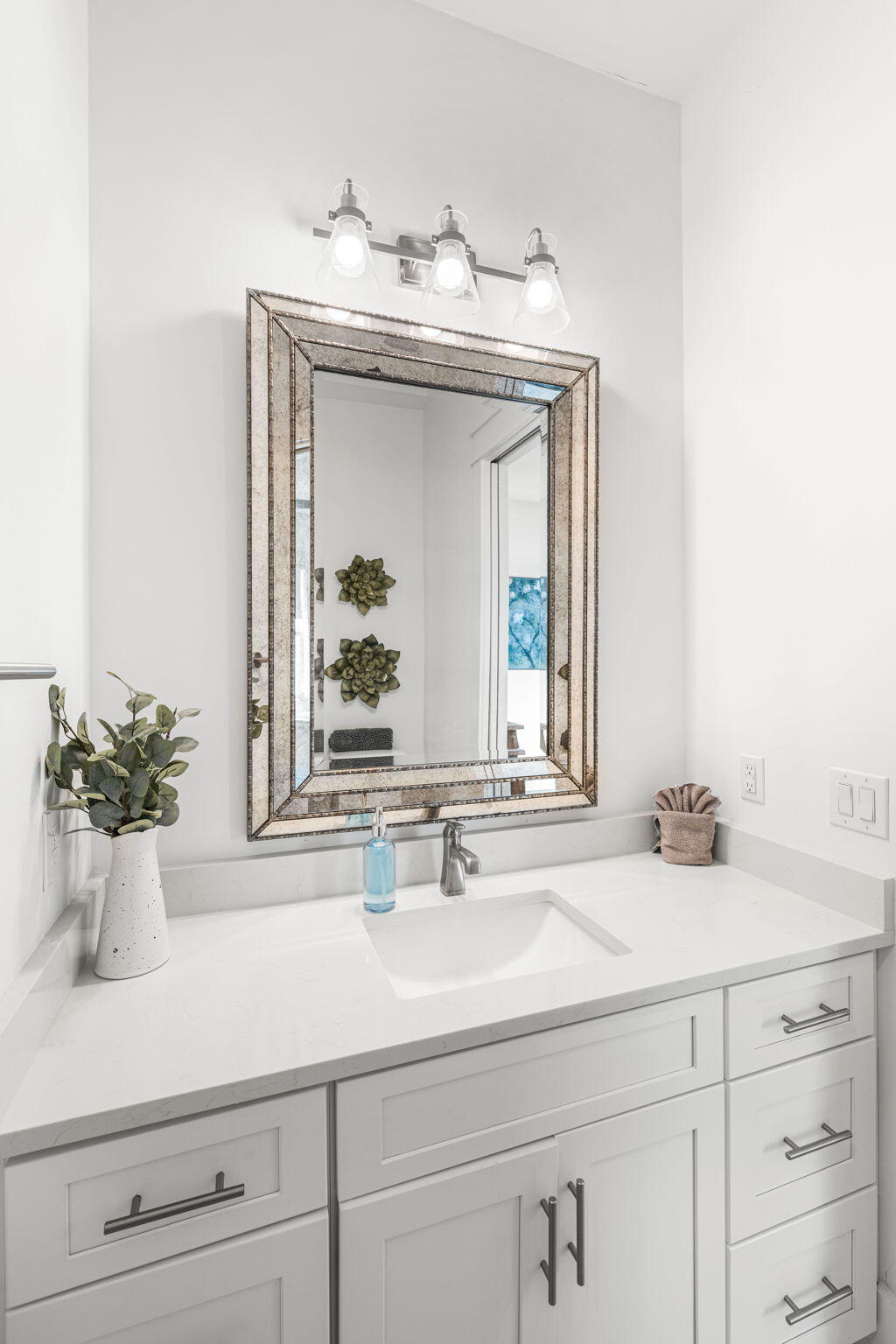 35 Cote D'Azur Drive