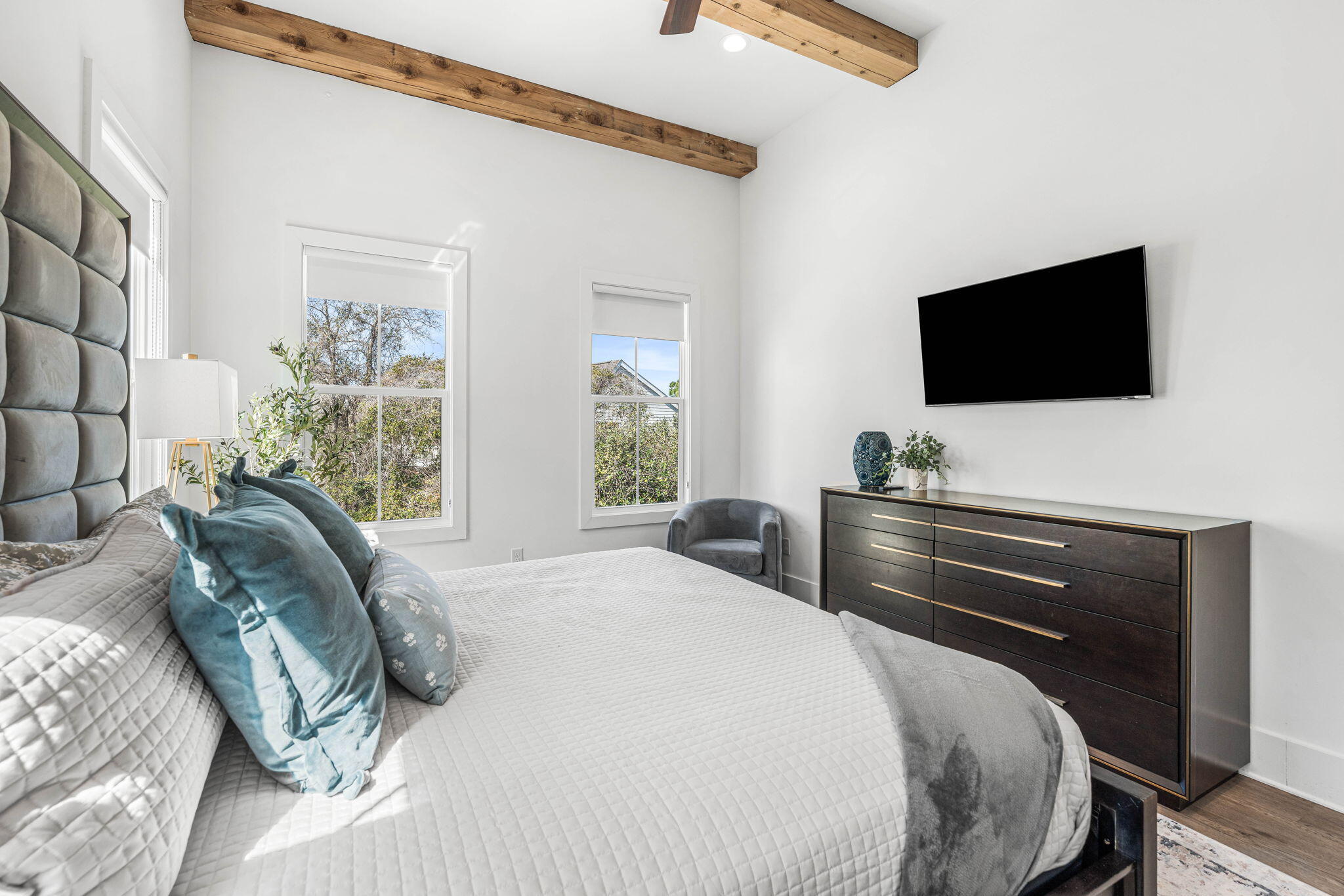 35 Cote D'Azur Drive