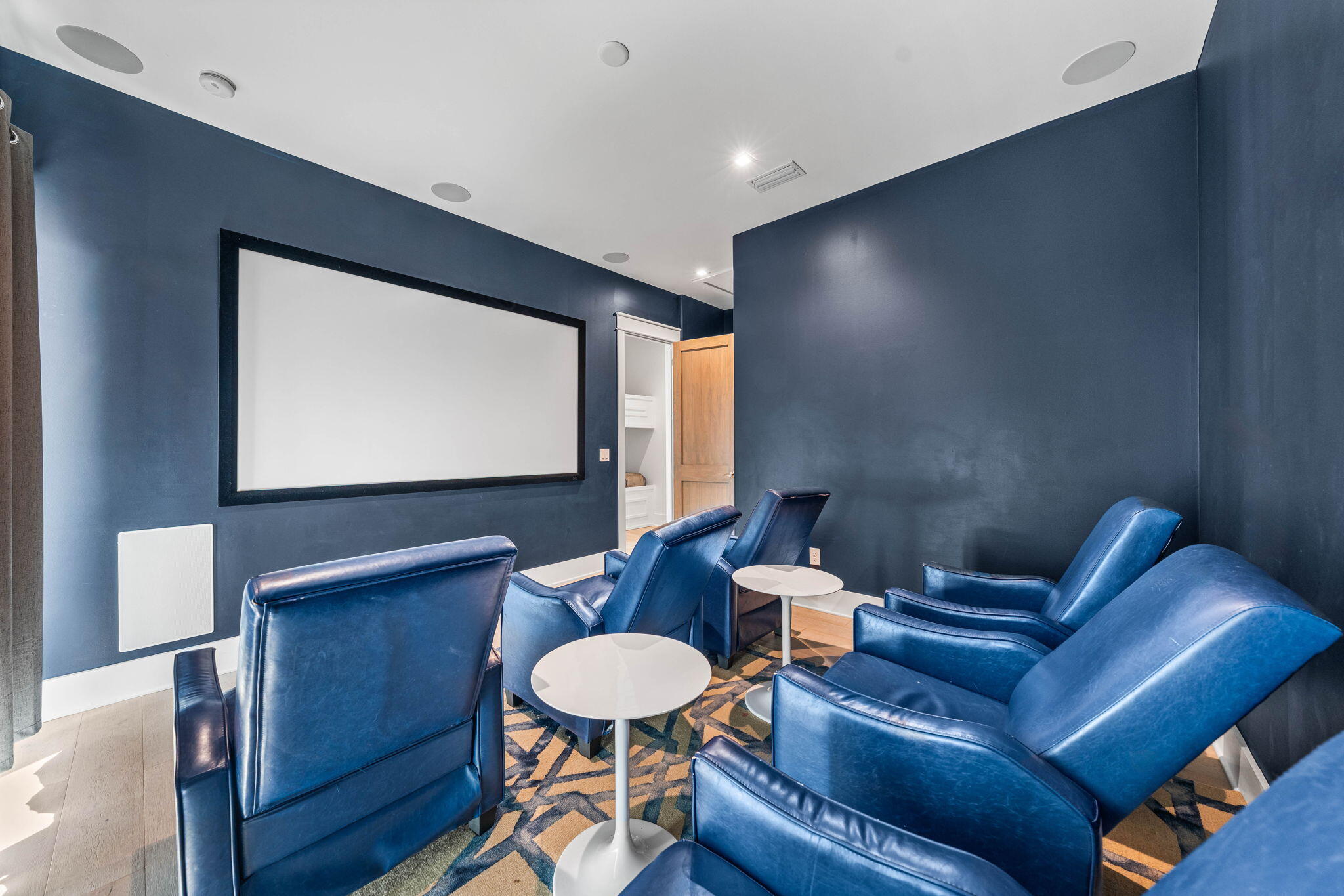 1683 S County Highway 393