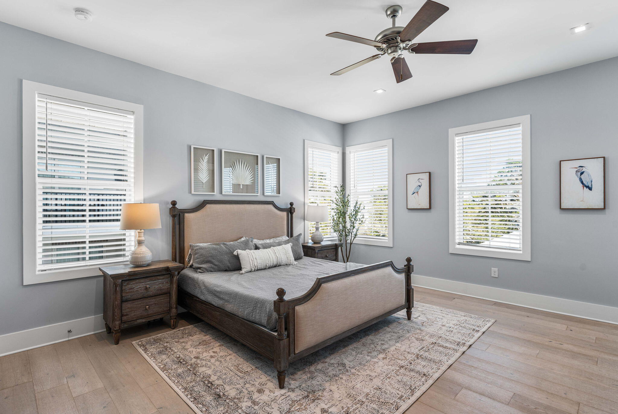 1683 S County Highway 393