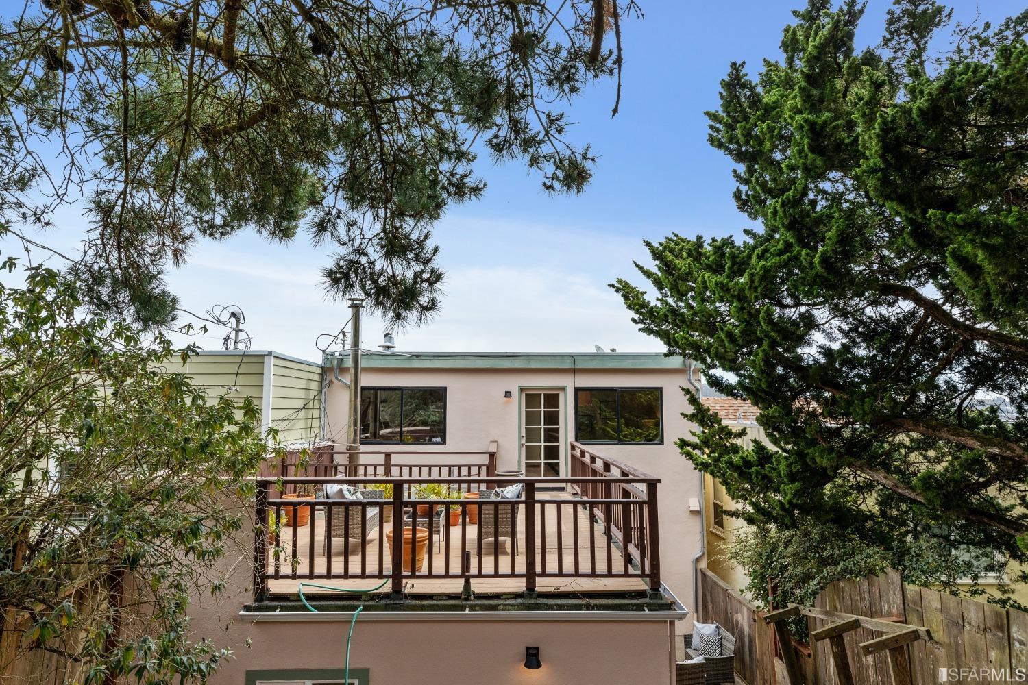 851 Pacheco Street