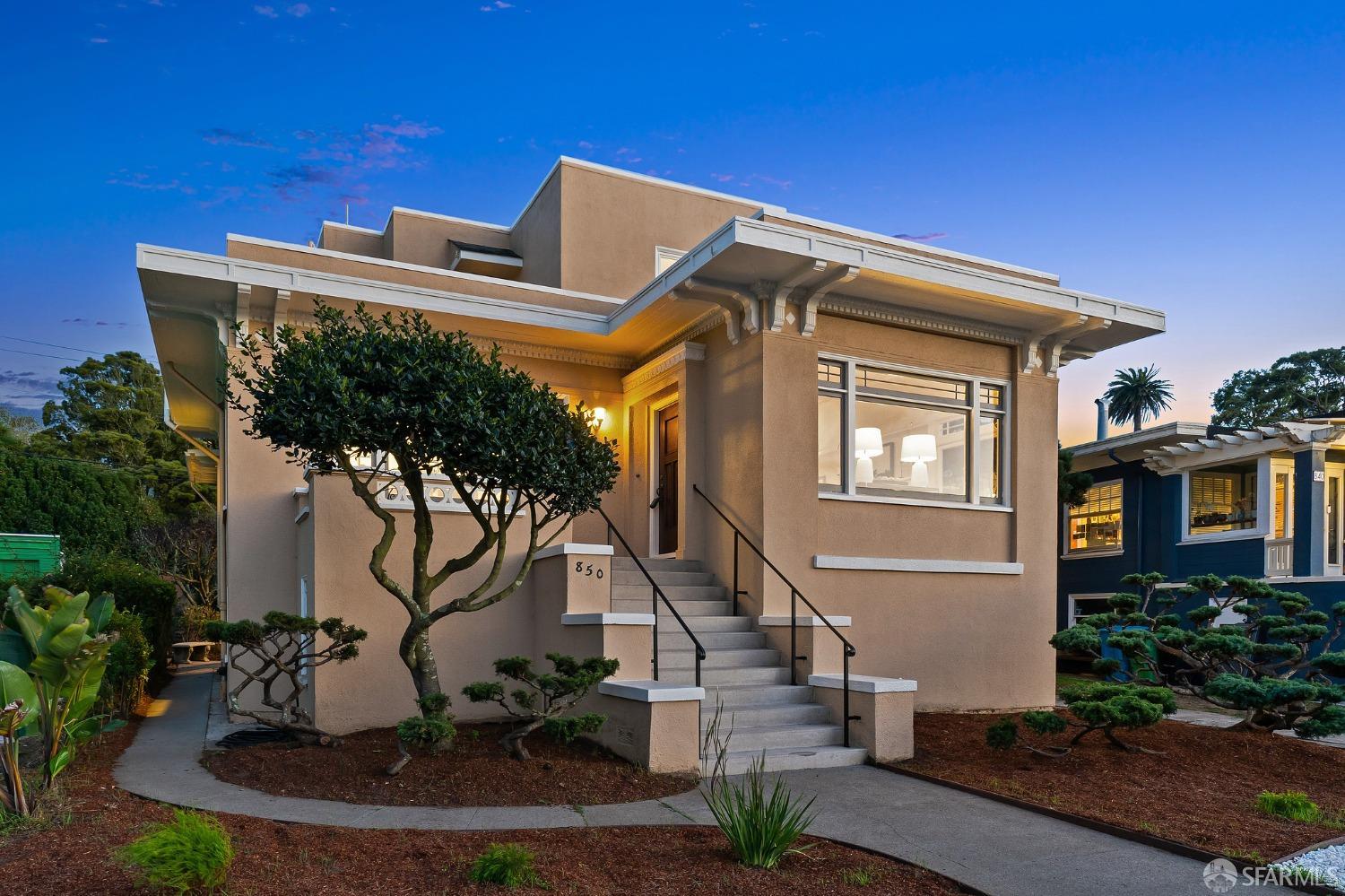 850 Urbano Drive