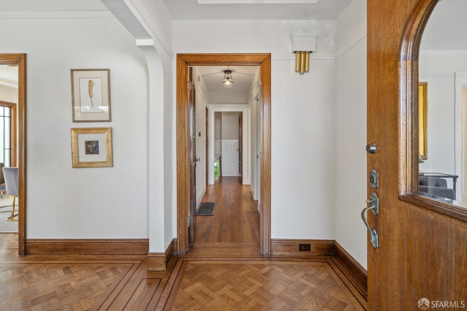 90 Entrada Court