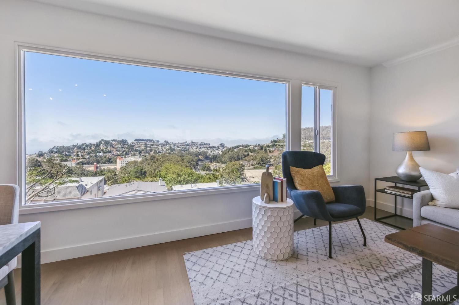 23 Gladeview Way