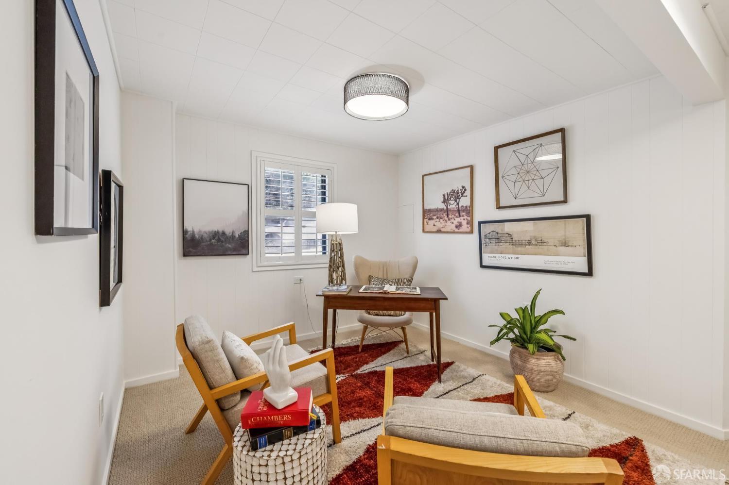23 Gladeview Way