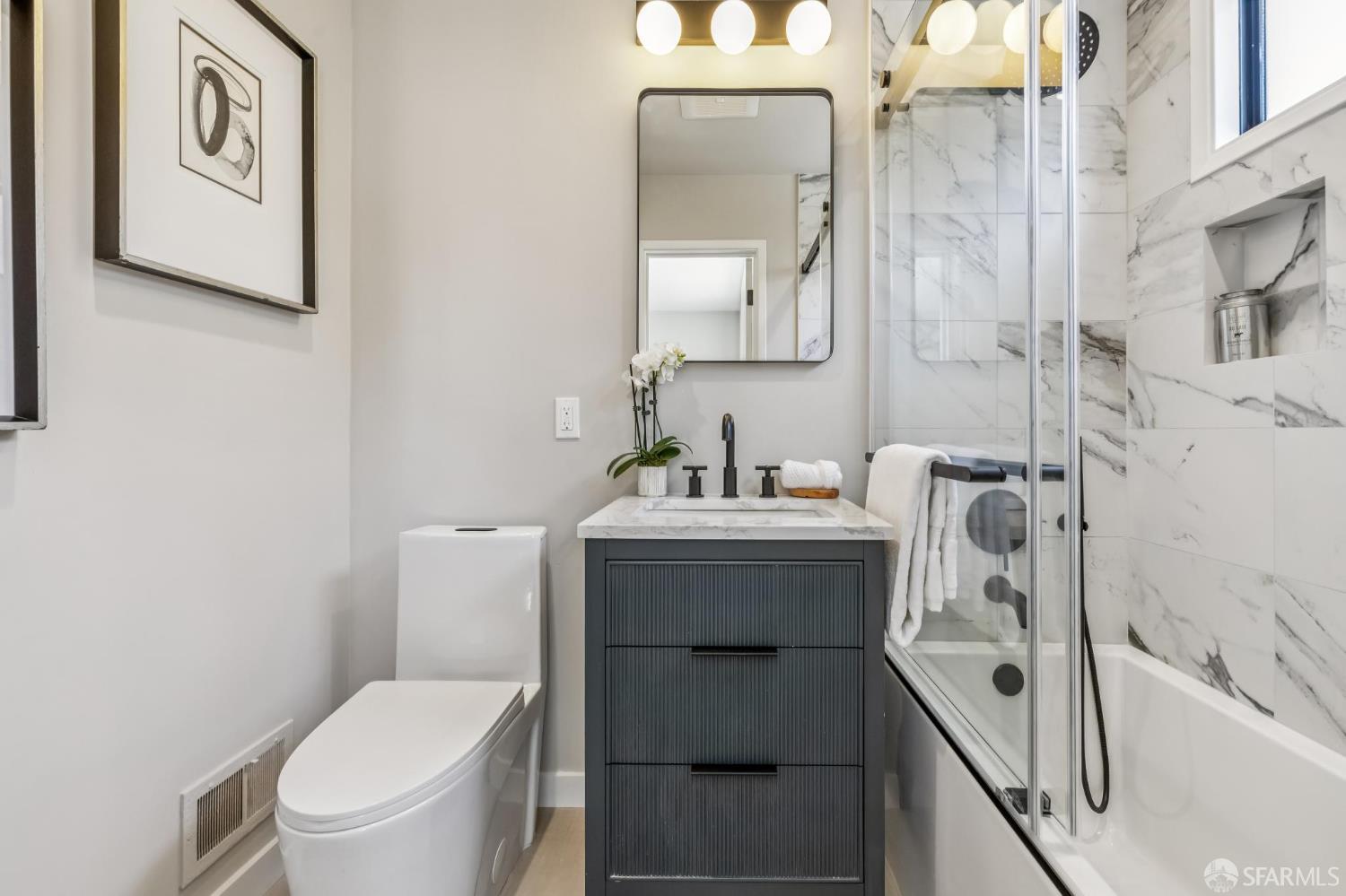 23 Gladeview Way