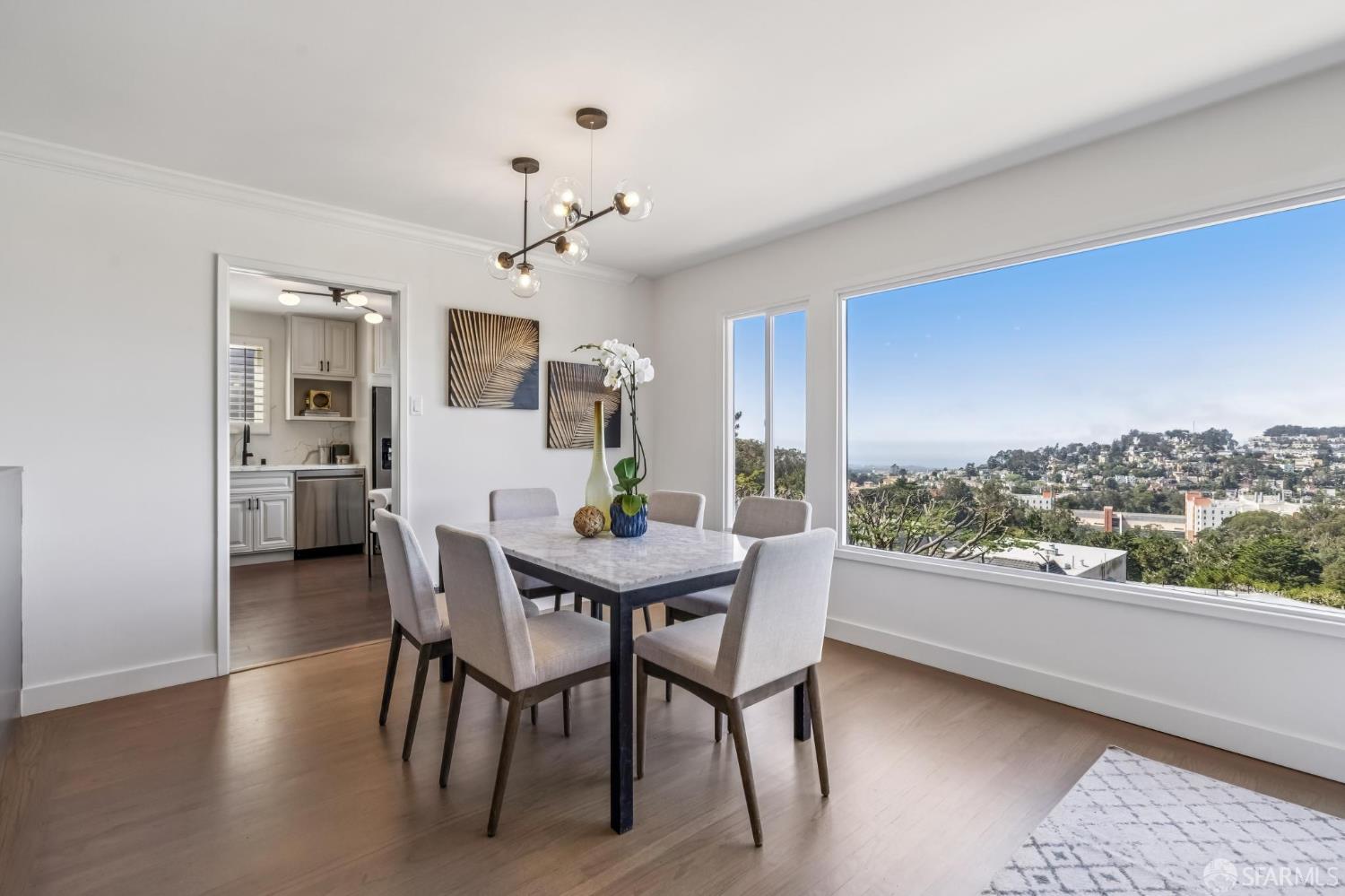 23 Gladeview Way