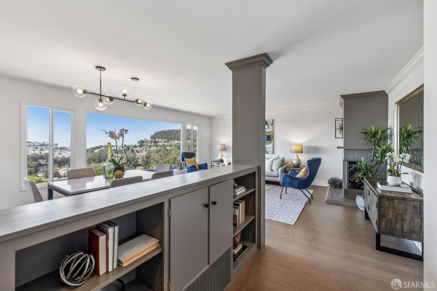 23 Gladeview Way