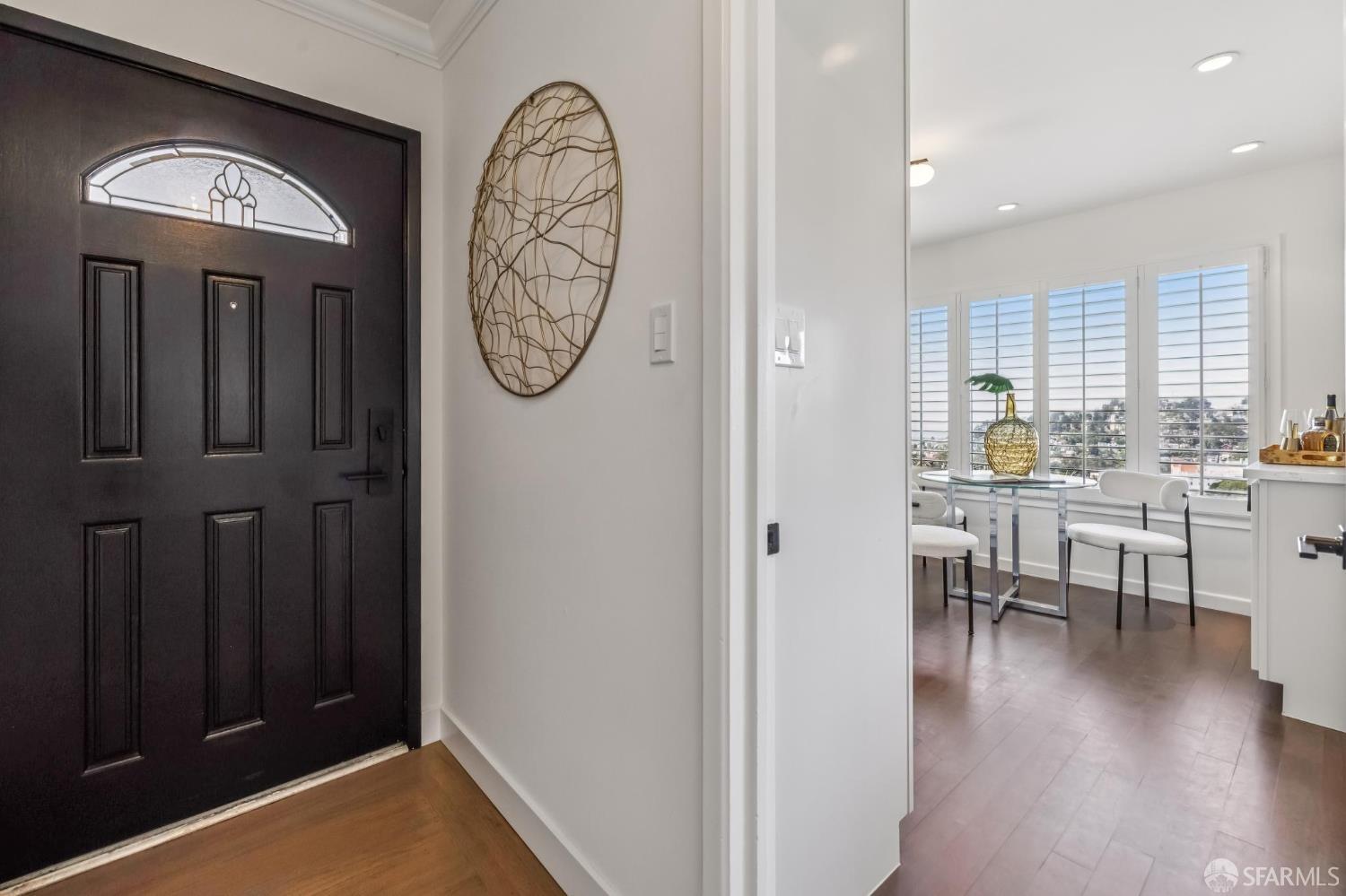 23 Gladeview Way