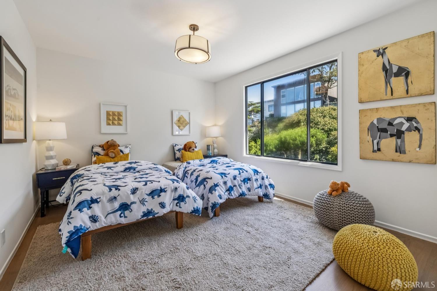 23 Gladeview Way