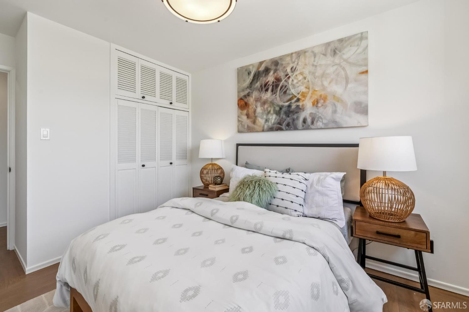 23 Gladeview Way