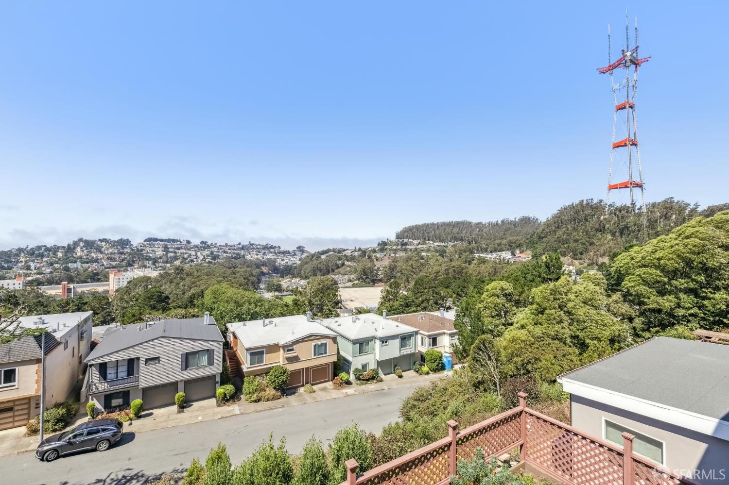 23 Gladeview Way