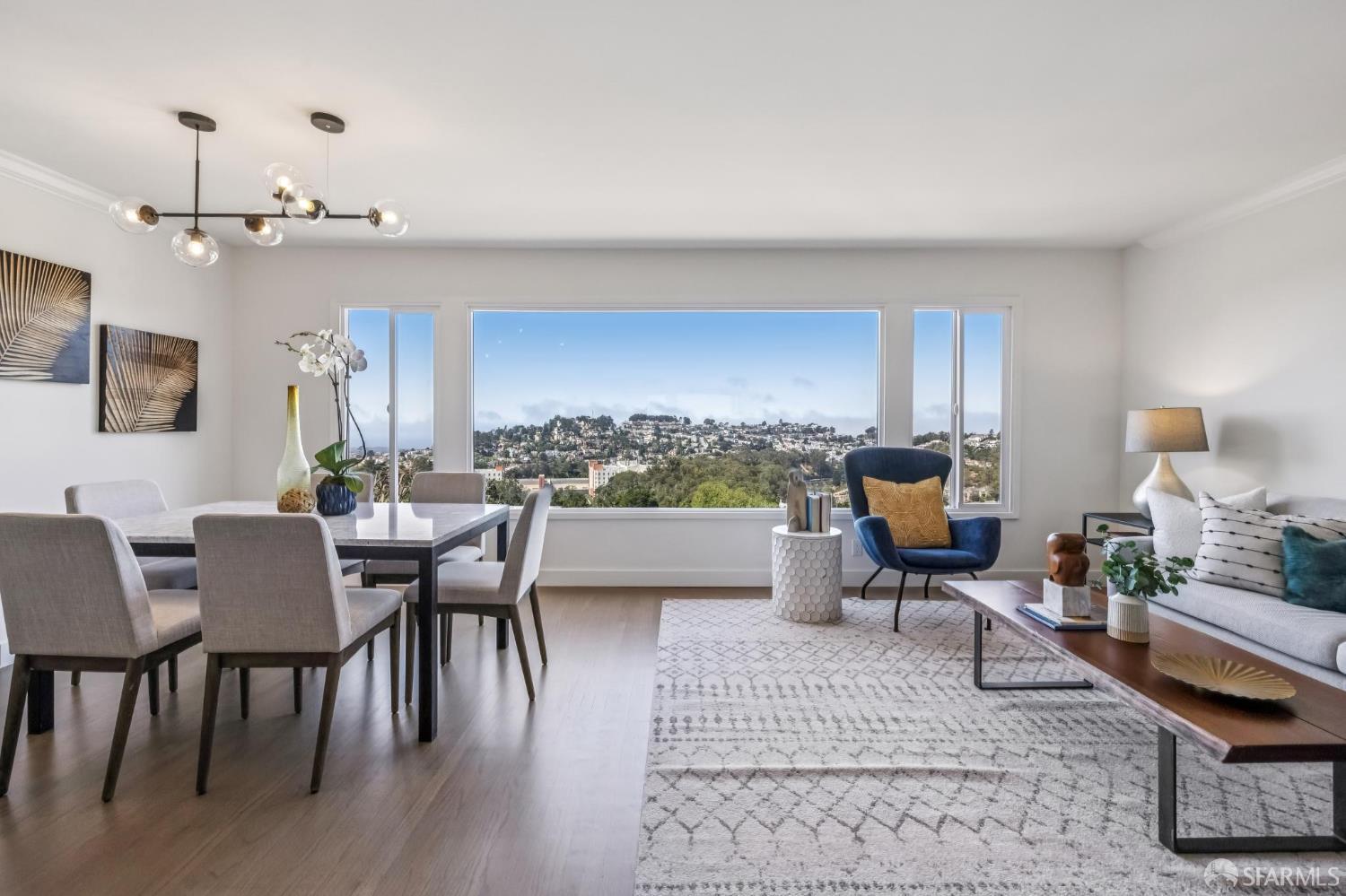 23 Gladeview Way