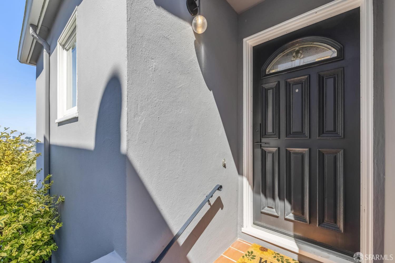 23 Gladeview Way