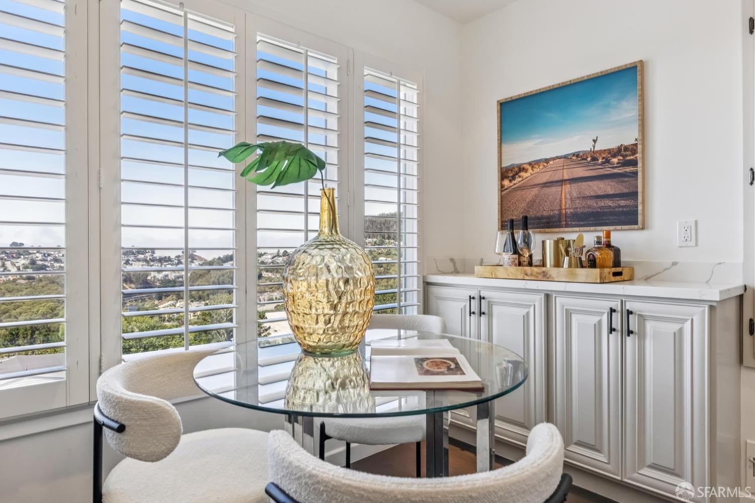 23 Gladeview Way