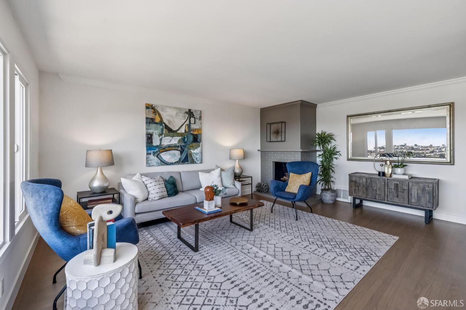 23 Gladeview Way